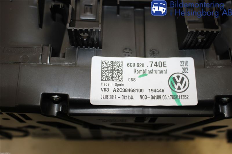 Volkswagen VW POLO 10-17 Instr Kombinert