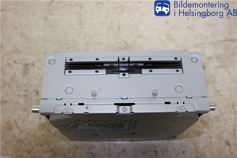 Mercedes-Benz MB C-KLASS (W205) 14-21 Stereo Radio Med Cd