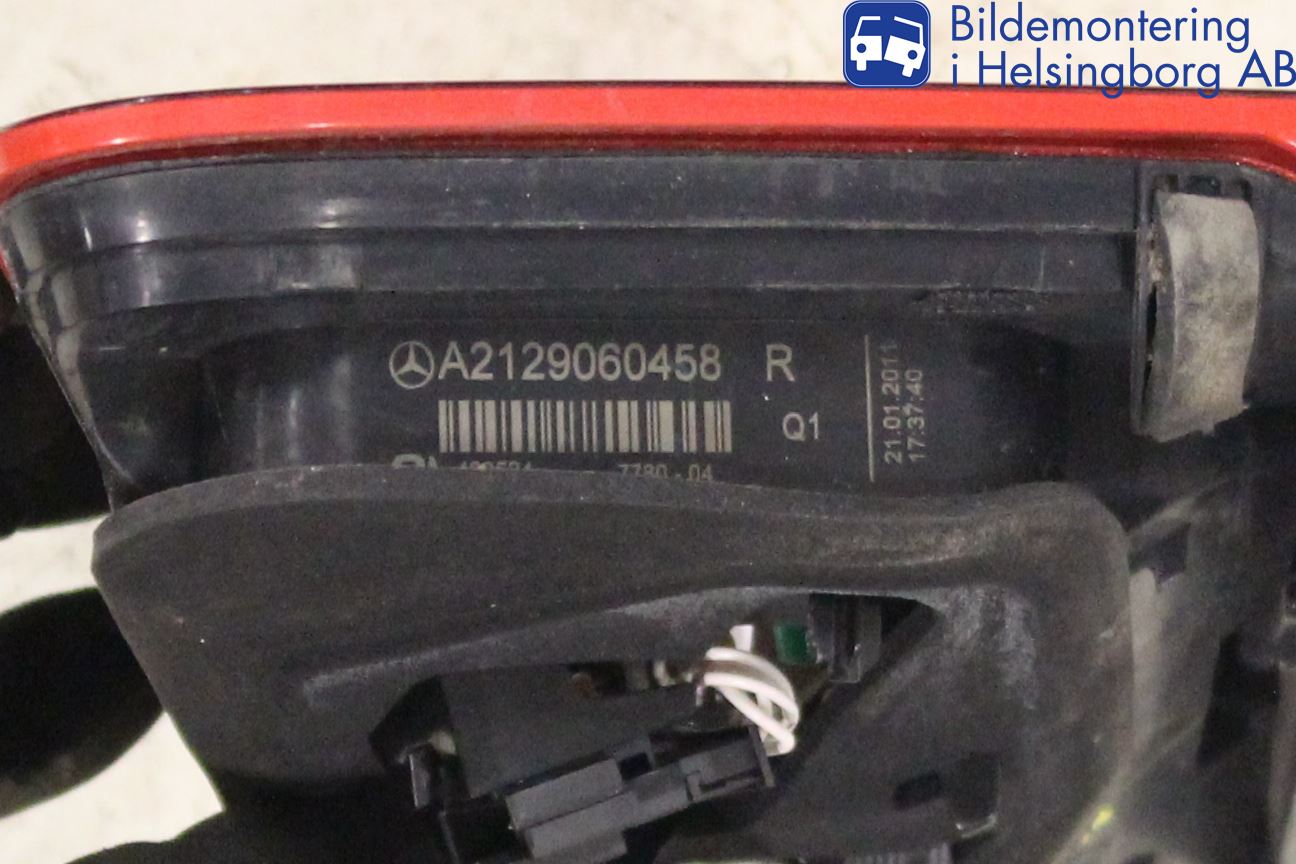 Mercedes-Benz MB E-KLASS (W212) 09-16 Baklykt Høyre  På Luke(Indre)
