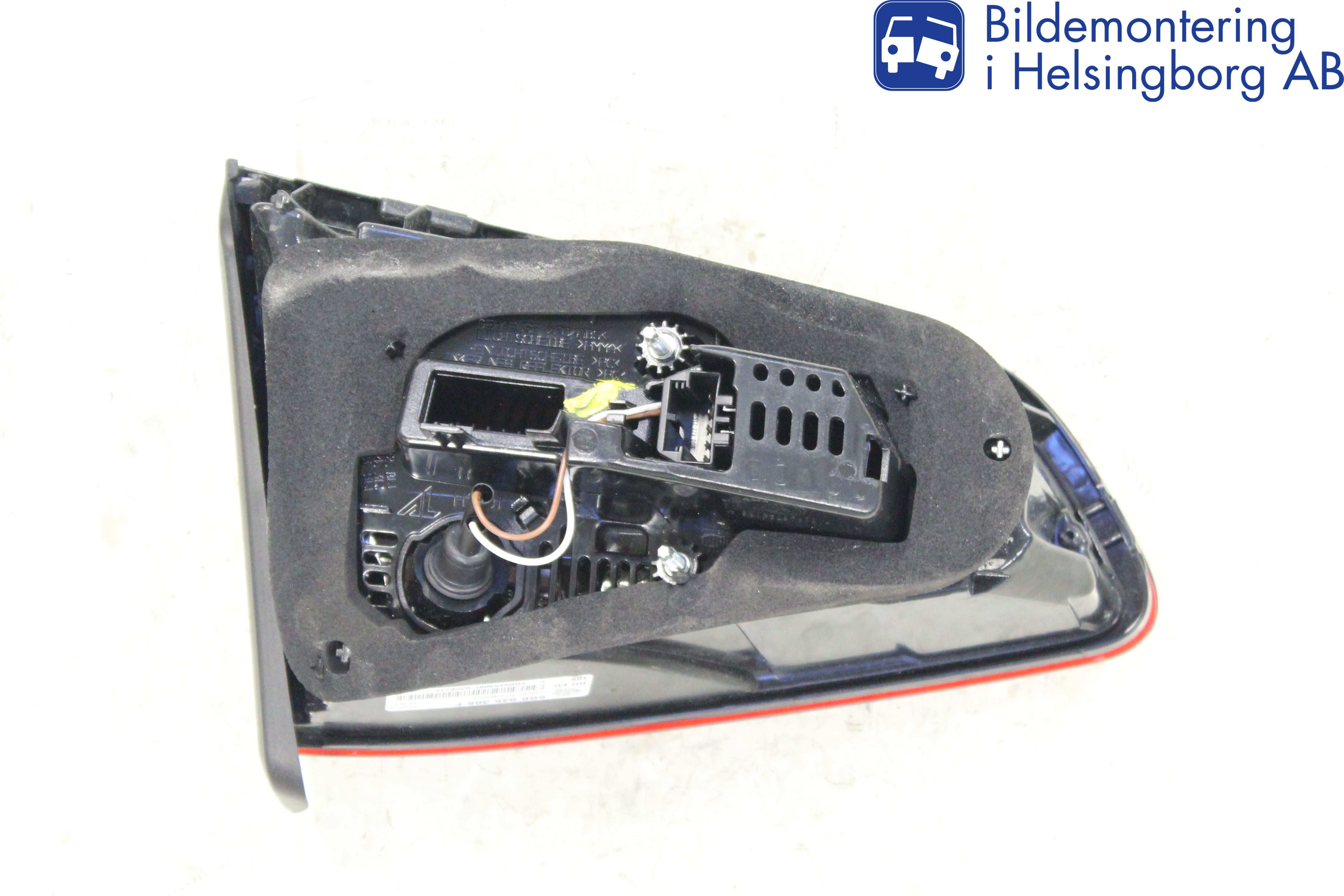 Volkswagen VW GOLF / E-GOLF VII 13-20 Baklykt Høyre  På Luke(Indre)