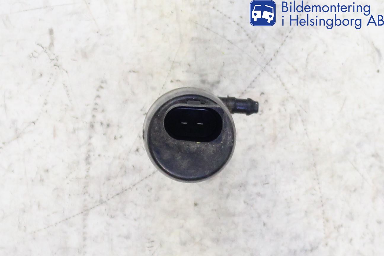 BMW 1 E87/81 5D/3D 03-11 Spylerpumpe Bakluke