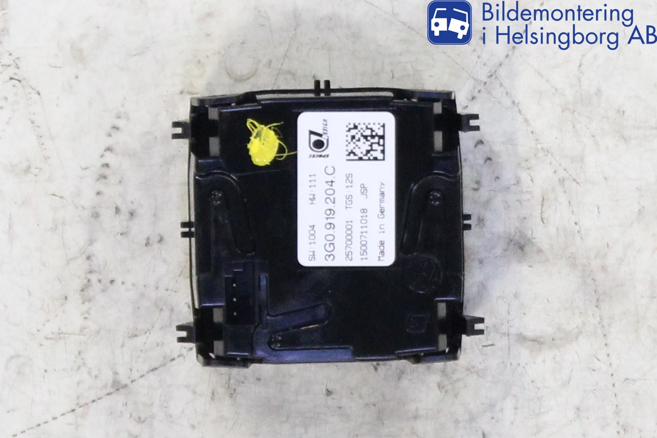 Volkswagen VW PASSAT 15-19 Instr Klokke