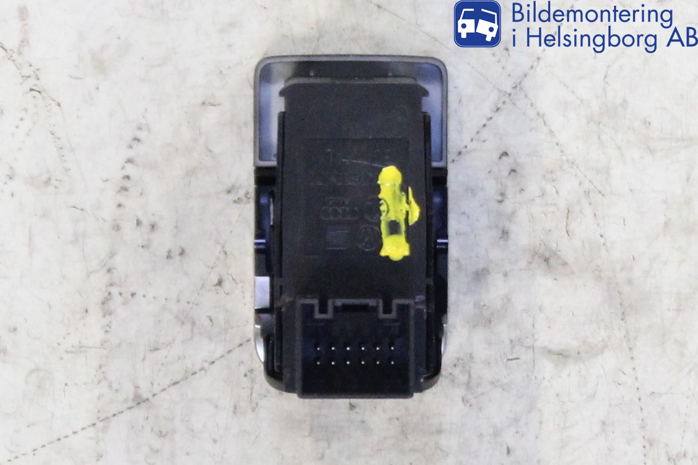 Volkswagen VW PASSAT 15-19 Bryter Parkeringsbrems