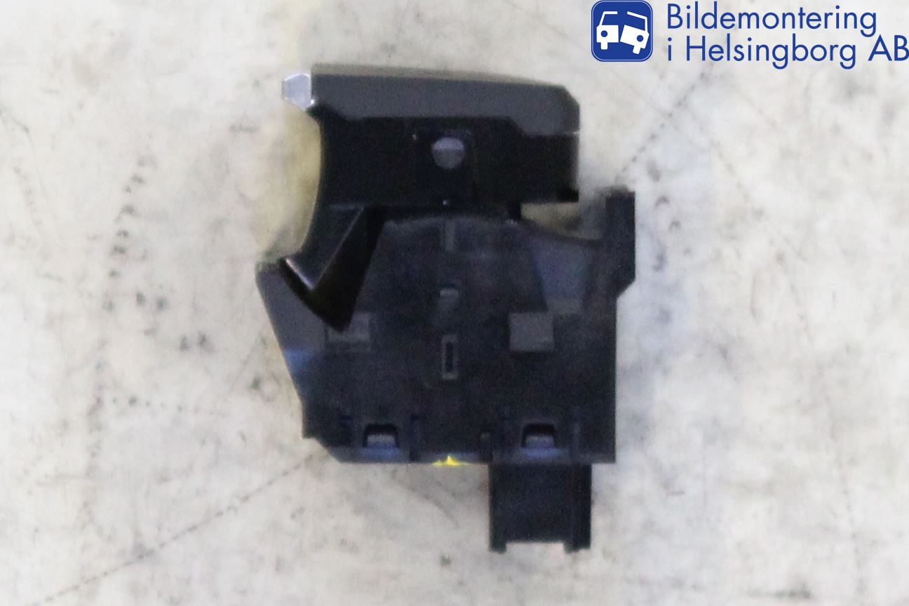 Audi A4/S4 B9 16-19 Bryter Parkeringsbrems