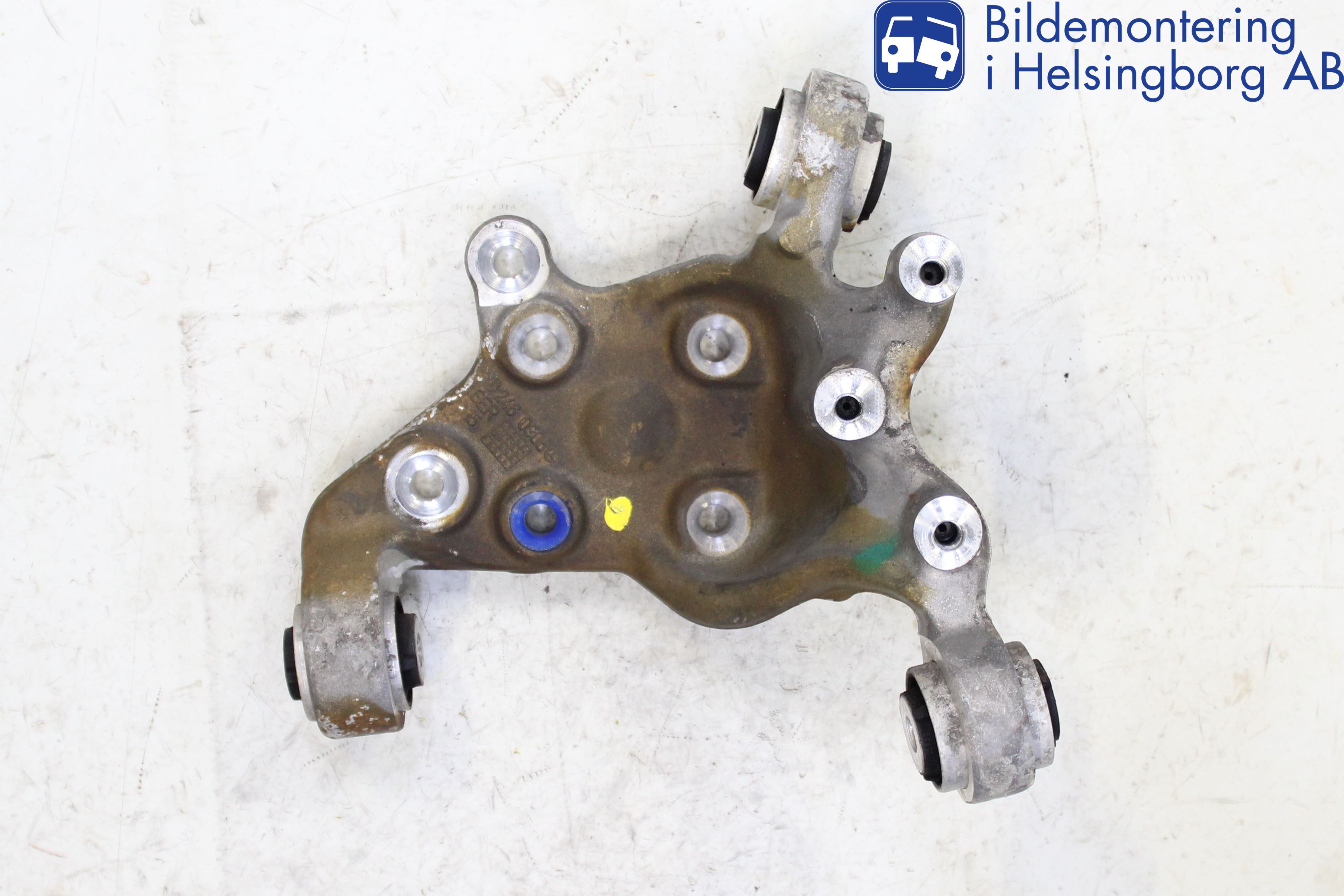 Mercedes-Benz MB CLA-KLASS (C117/X117) 13-19 Spindel Vb