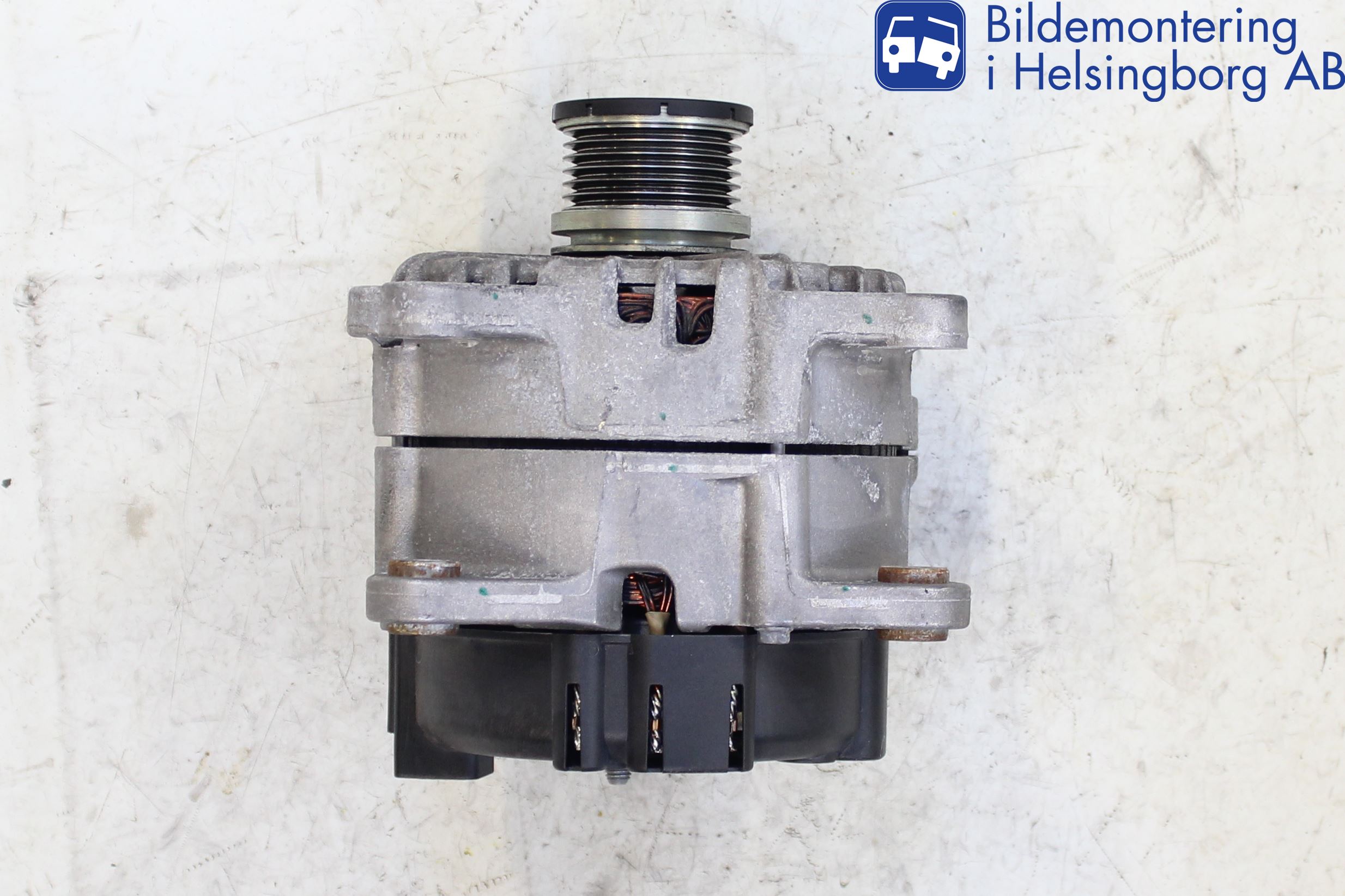 Audi Q5 09-16 Dynamo