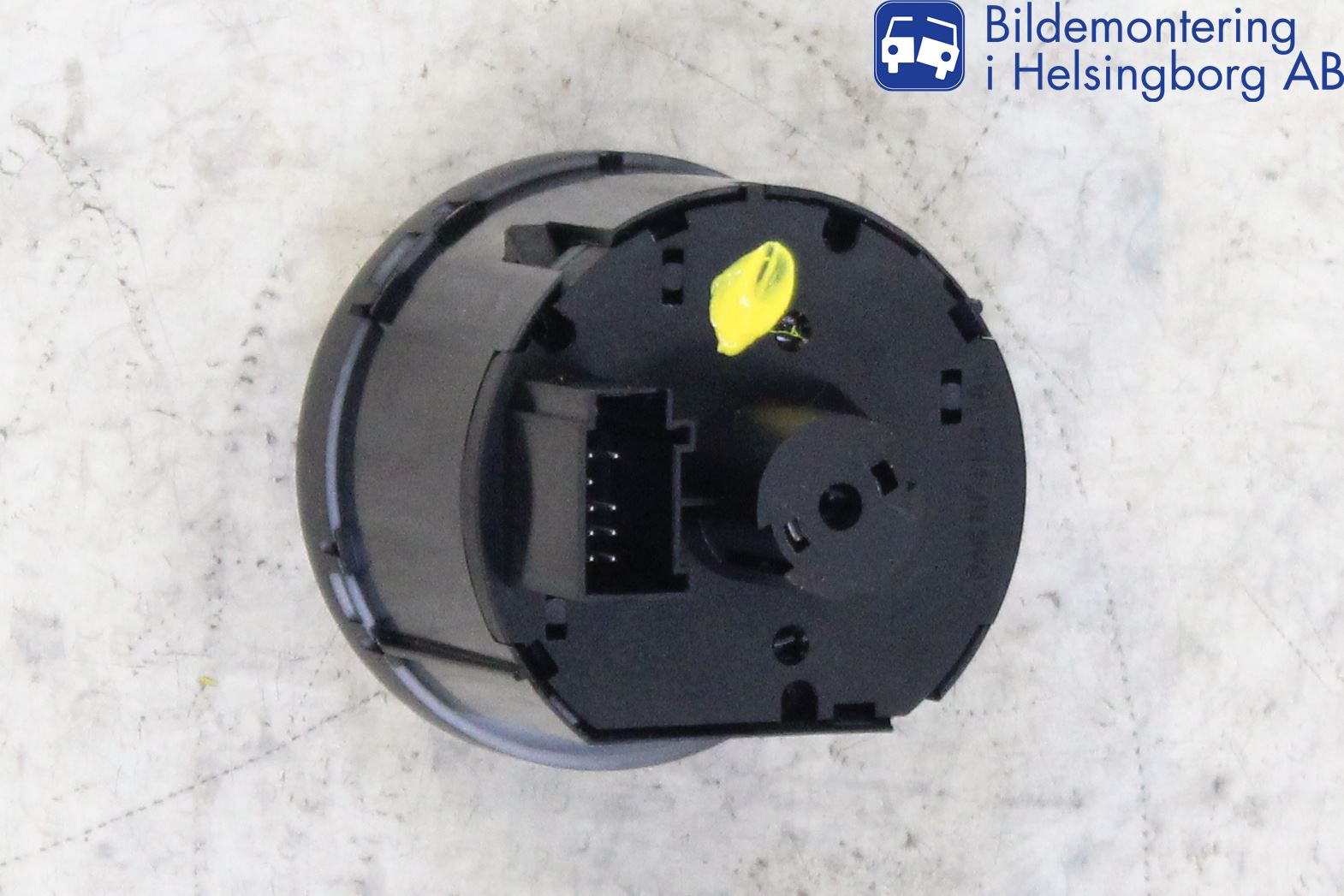 Volkswagen VW SCIROCCO 09-17 Bryter Hovedlys