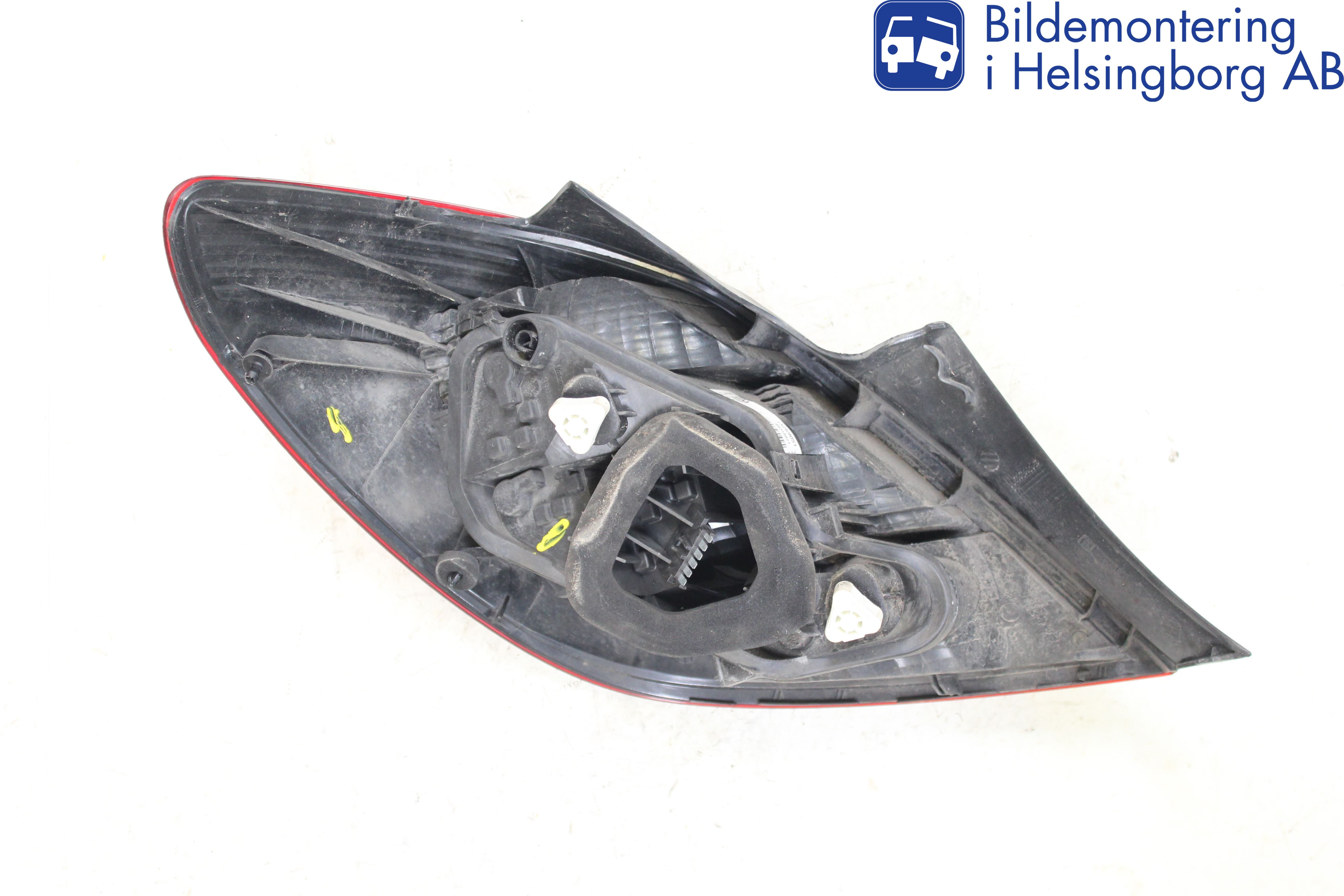 Opel CORSA D 07-14 Baklykt Høyre