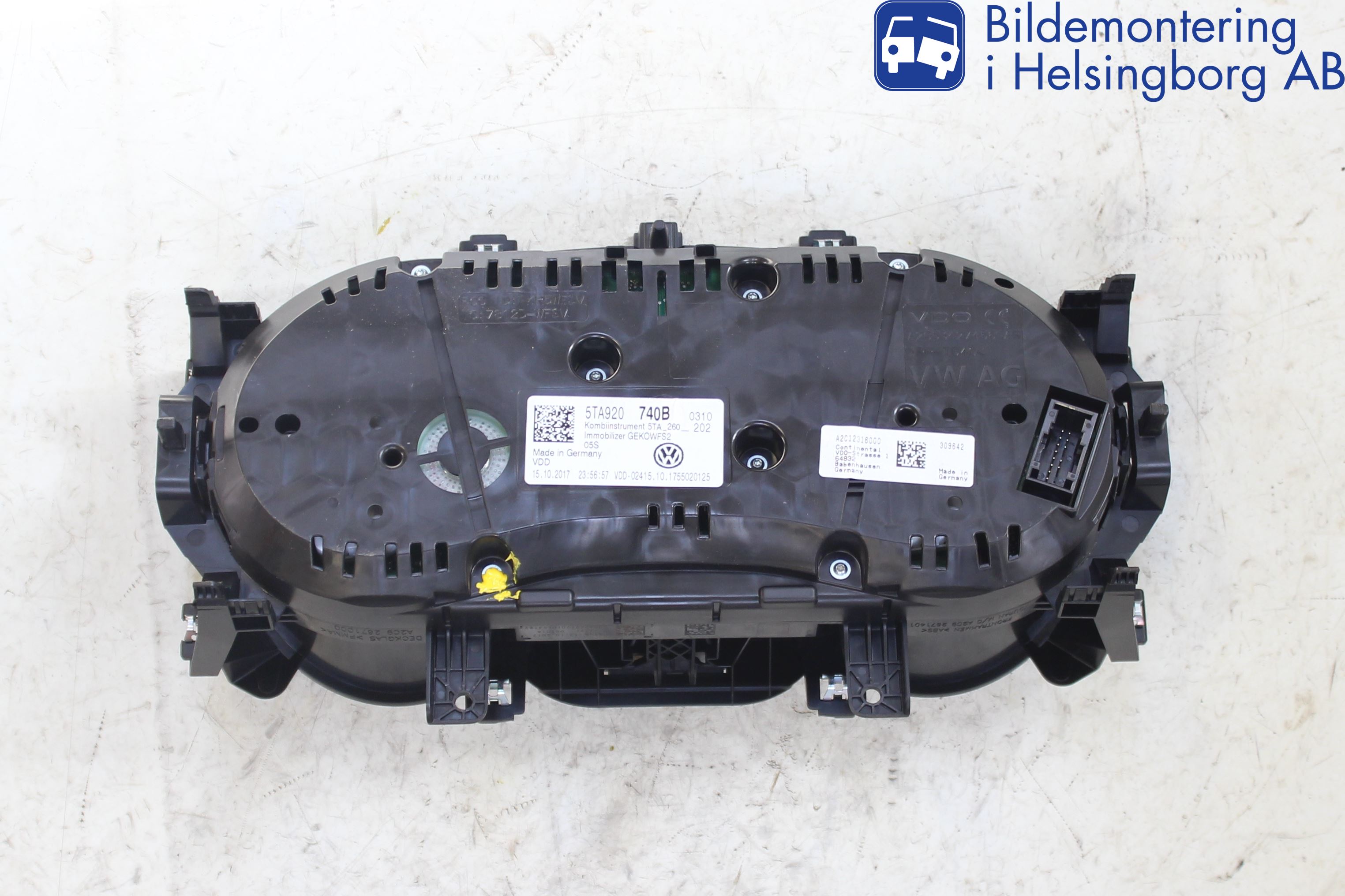 Volkswagen VW TOURAN 16- Instr Kombinert