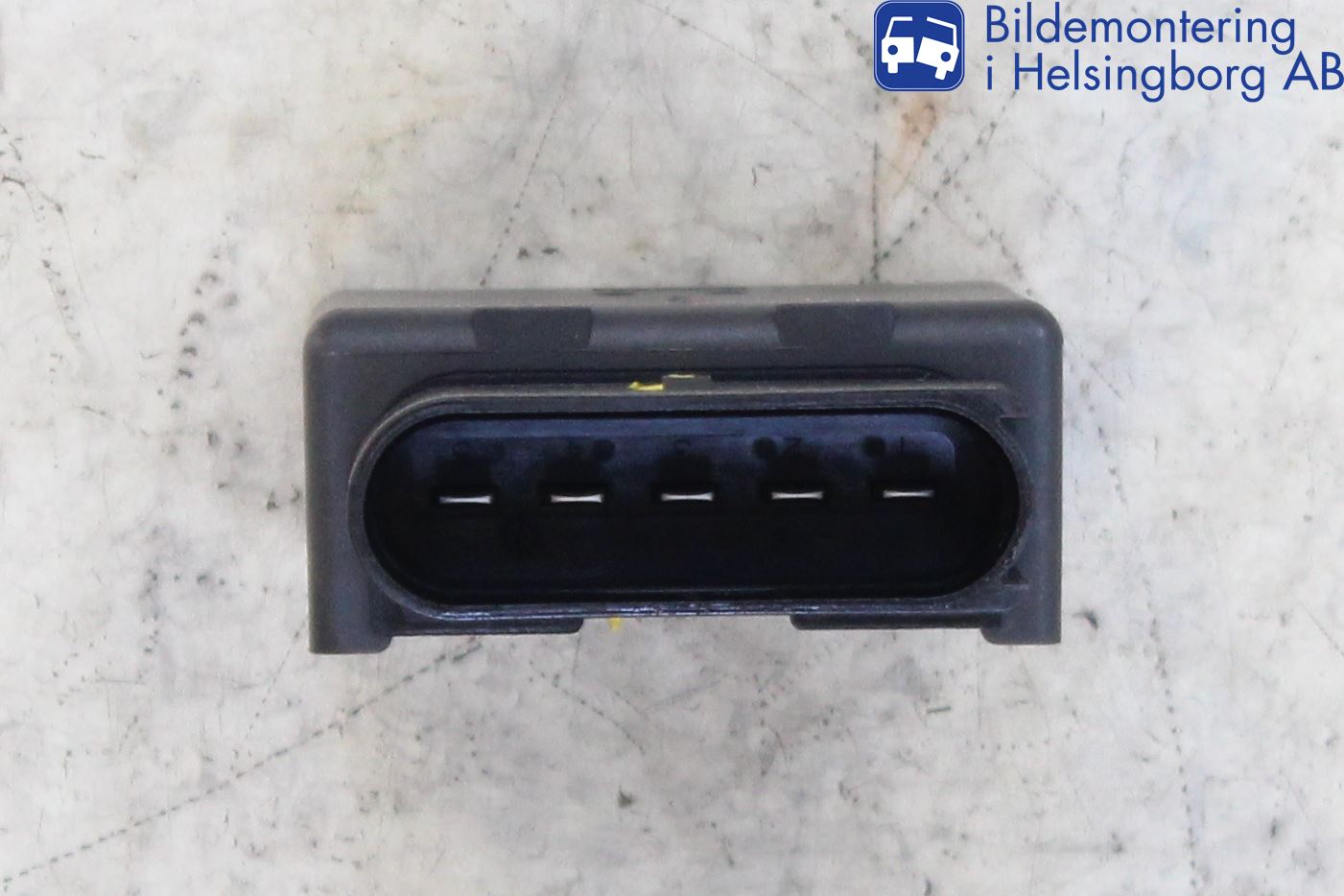 Volkswagen VW TOURAN 16- Styreenhet Drivstoffpumpe