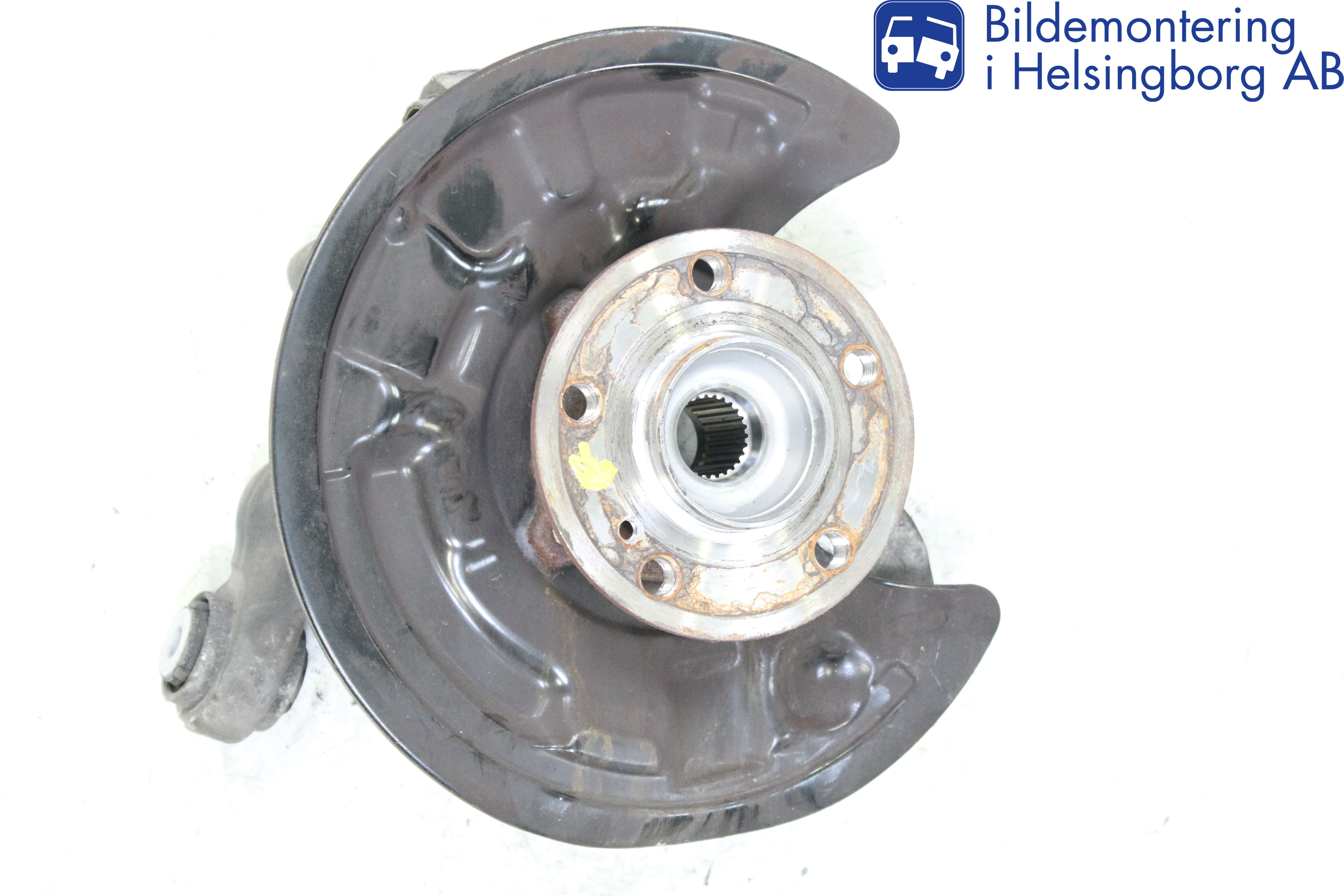 Mercedes-Benz MB GLA-KLASS (X156) 13-20 Spindel Vb