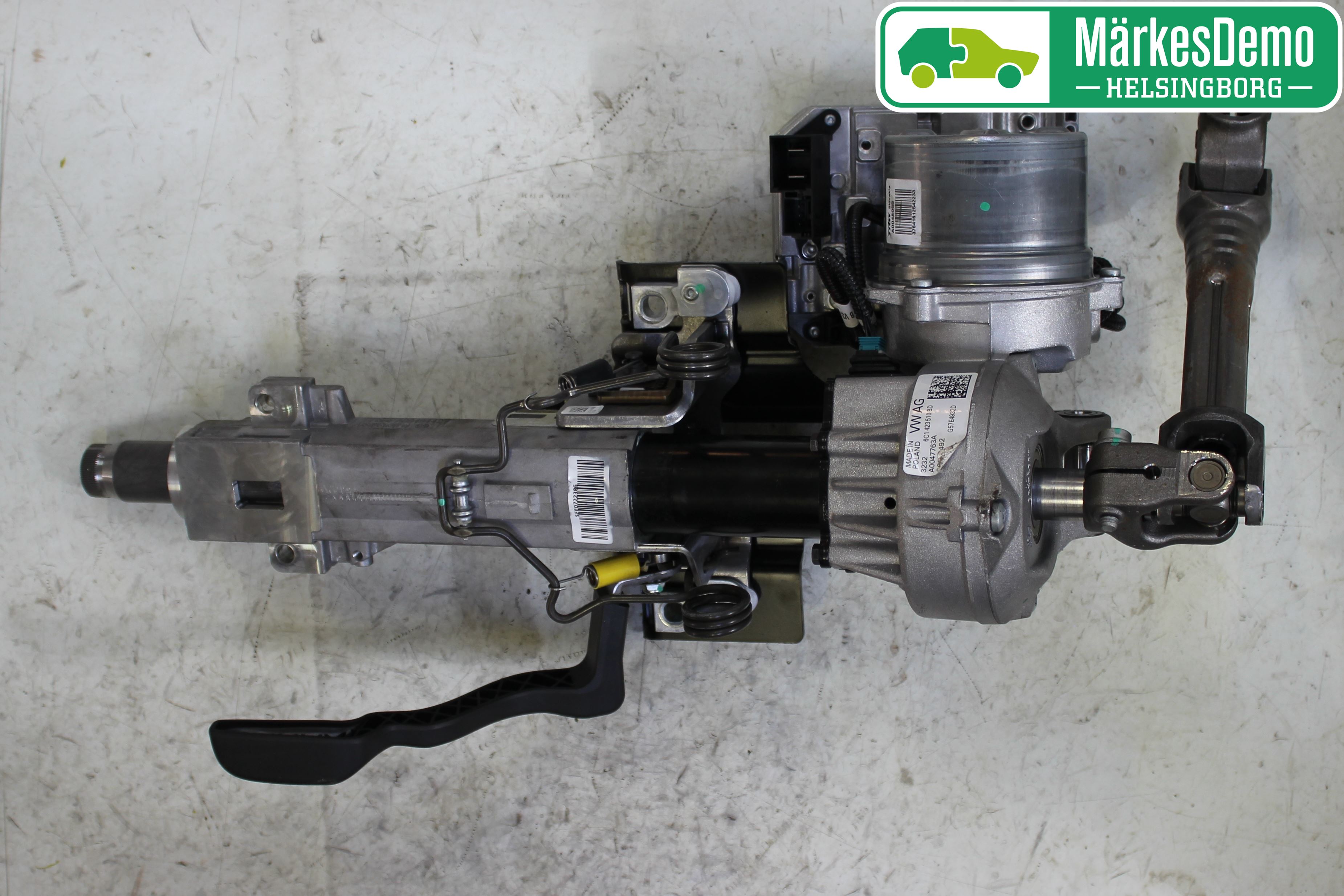 Skoda RAPID Rattakselaggregat Innebygd Servo