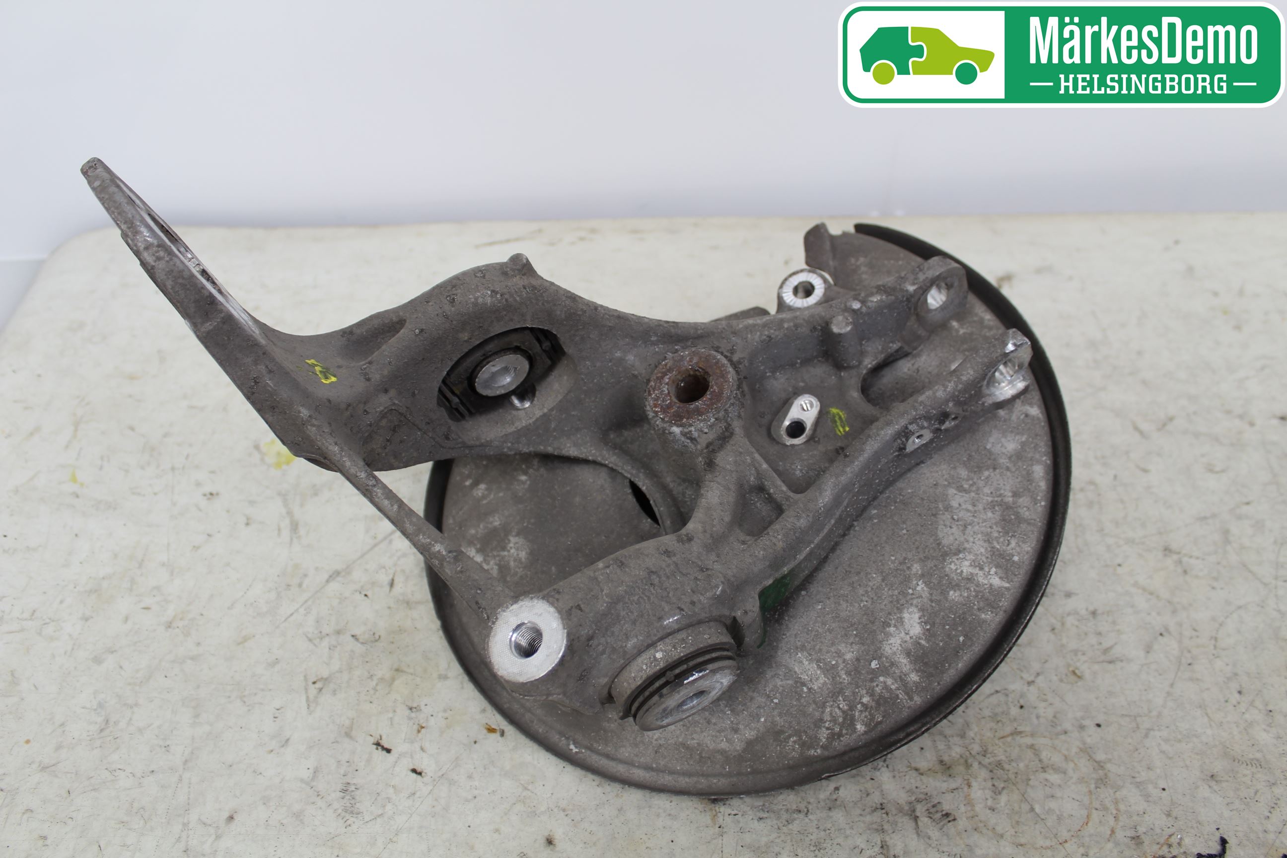 Audi A6/S6 4G 11-18 Spindel Hb