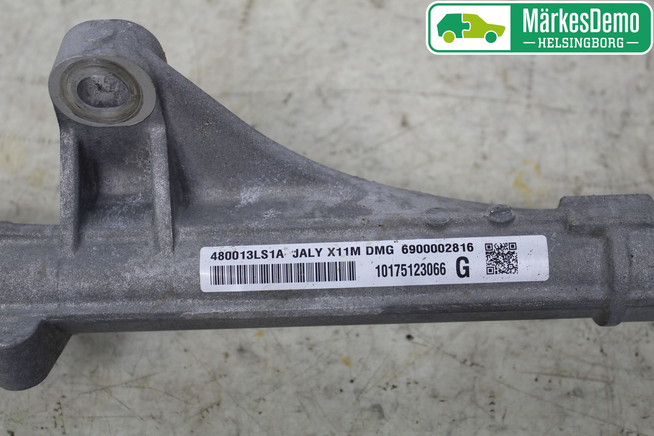 Nissan NV200/NV200 COMBI Snekke - Tannstang