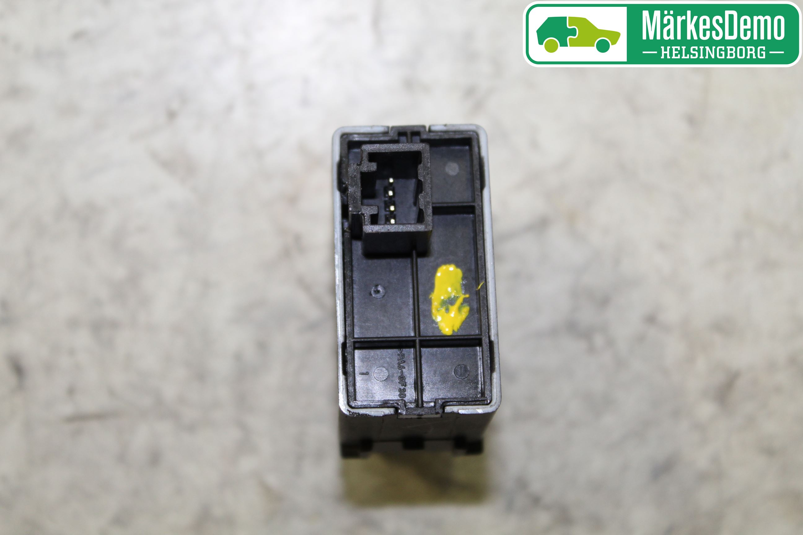Nissan NV200/NV200 COMBI Frontlykt Lysspredderreg