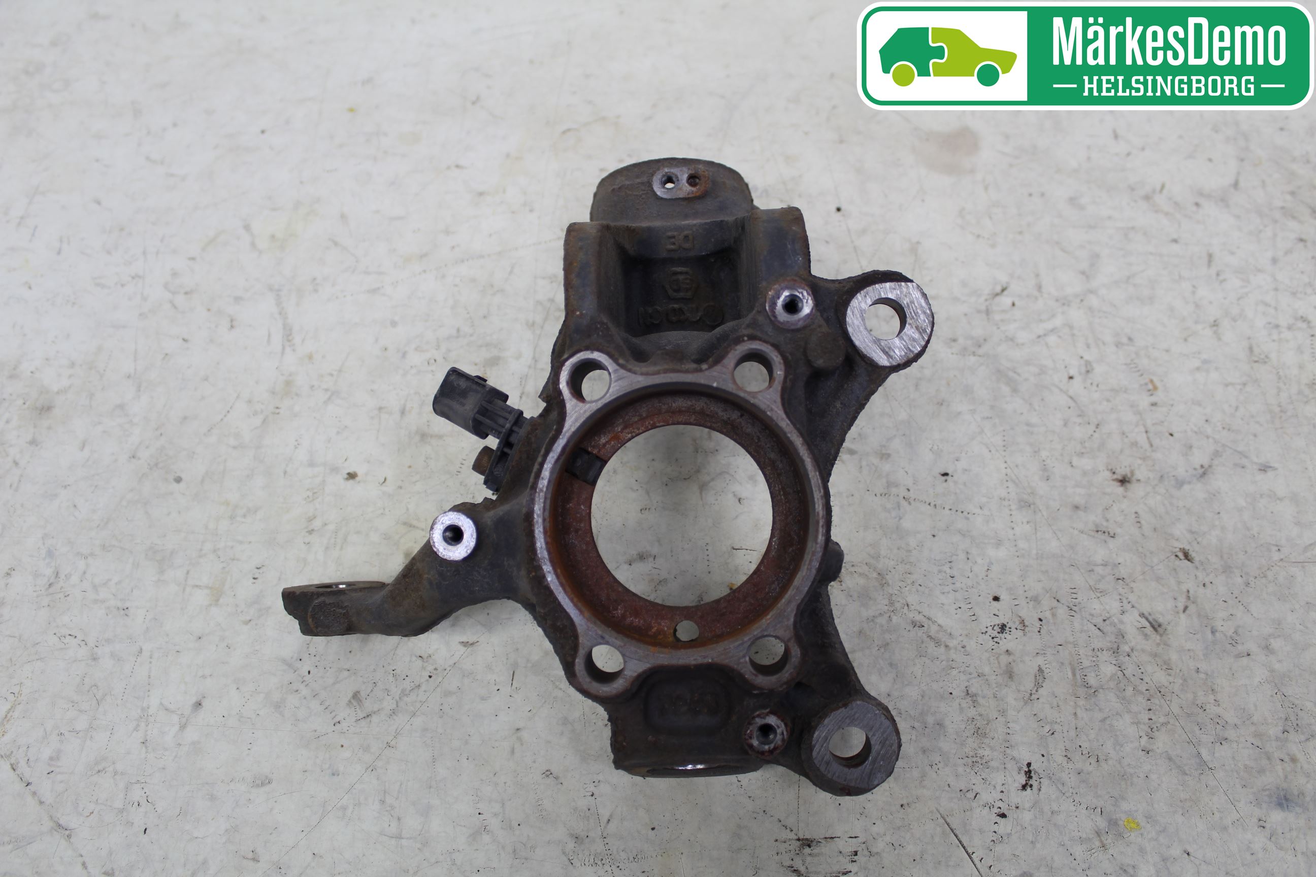 Volkswagen VW GOLF VI 09-13 Spindel Hf