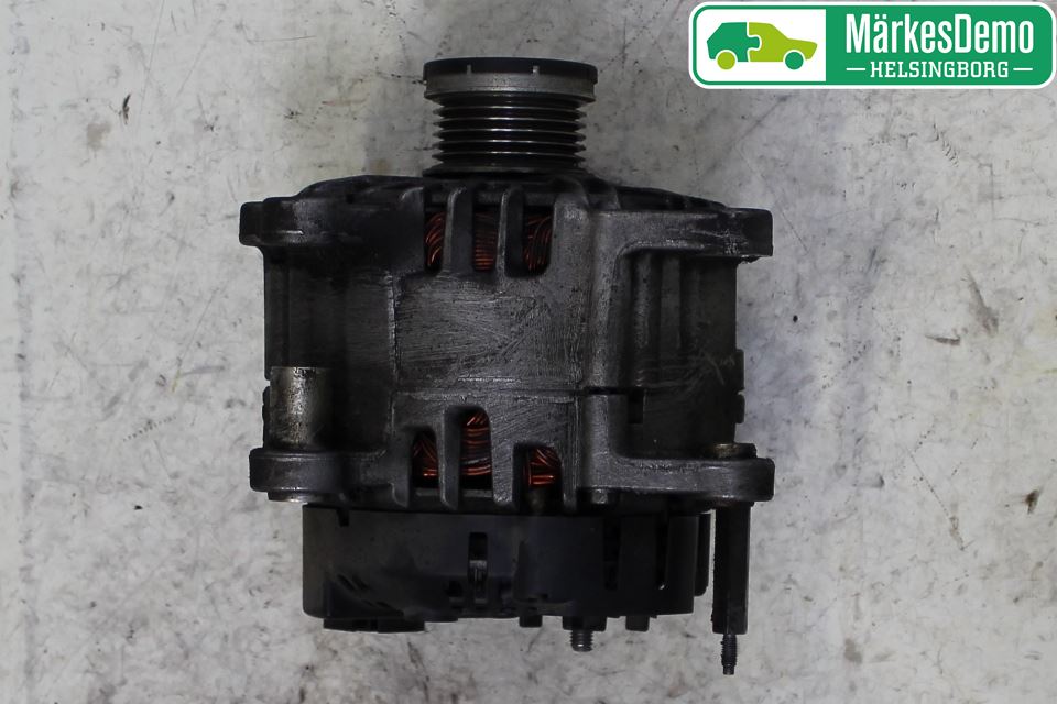 Volkswagen VW GOLF VI 09-13 Dynamo