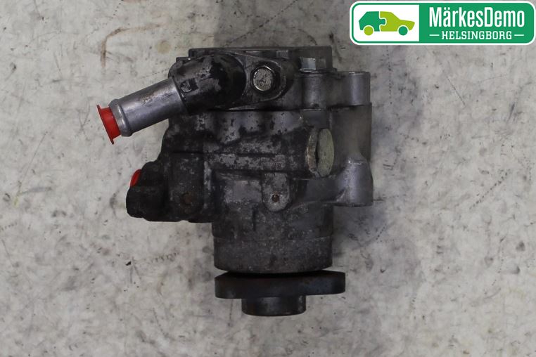 Volkswagen VW TRANSP/CARAVELLE (T5) 04-15 Servo Pumpe