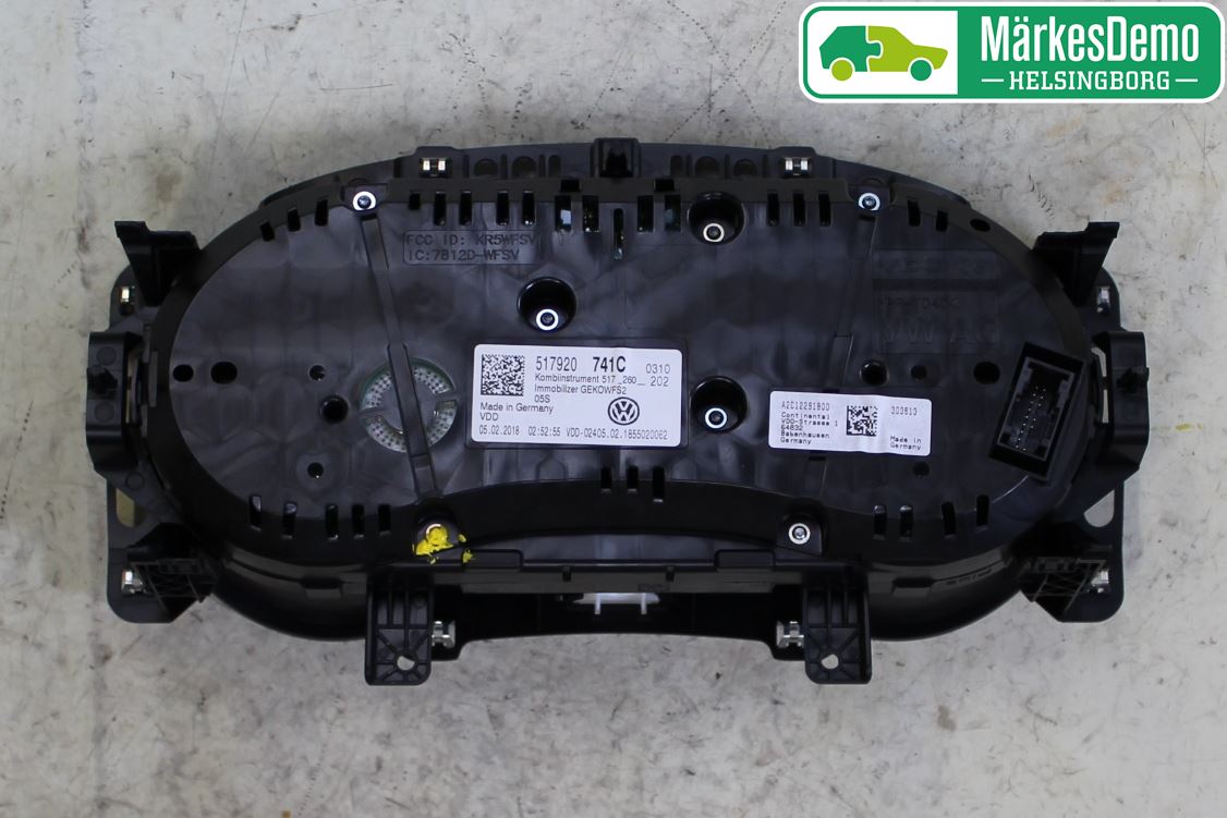 Volkswagen VW GOLF SPORTSVAN 15-20 Instr Kombinert