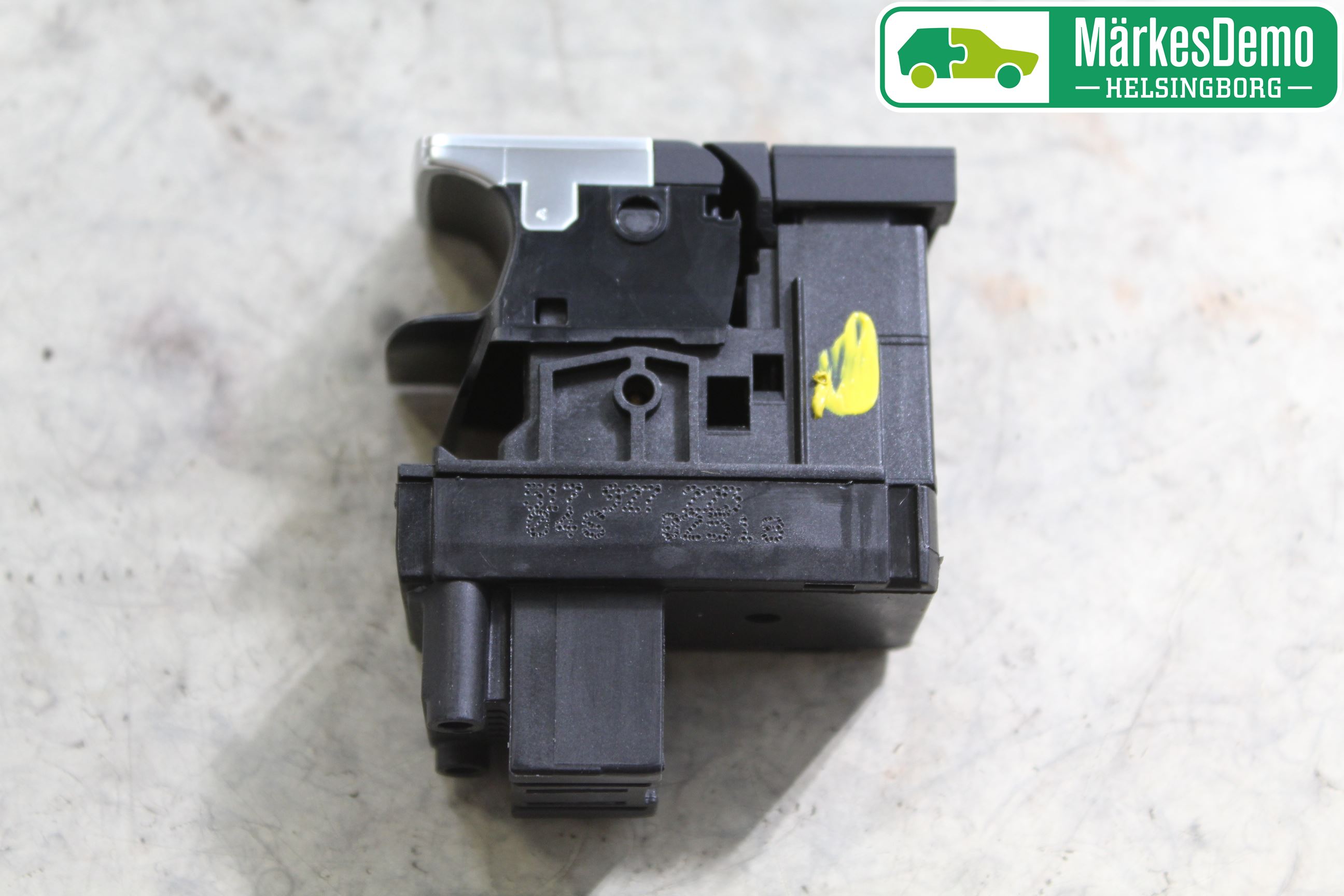 Volkswagen VW GOLF SPORTSVAN 15-20 Bryter Parkeringsbrems