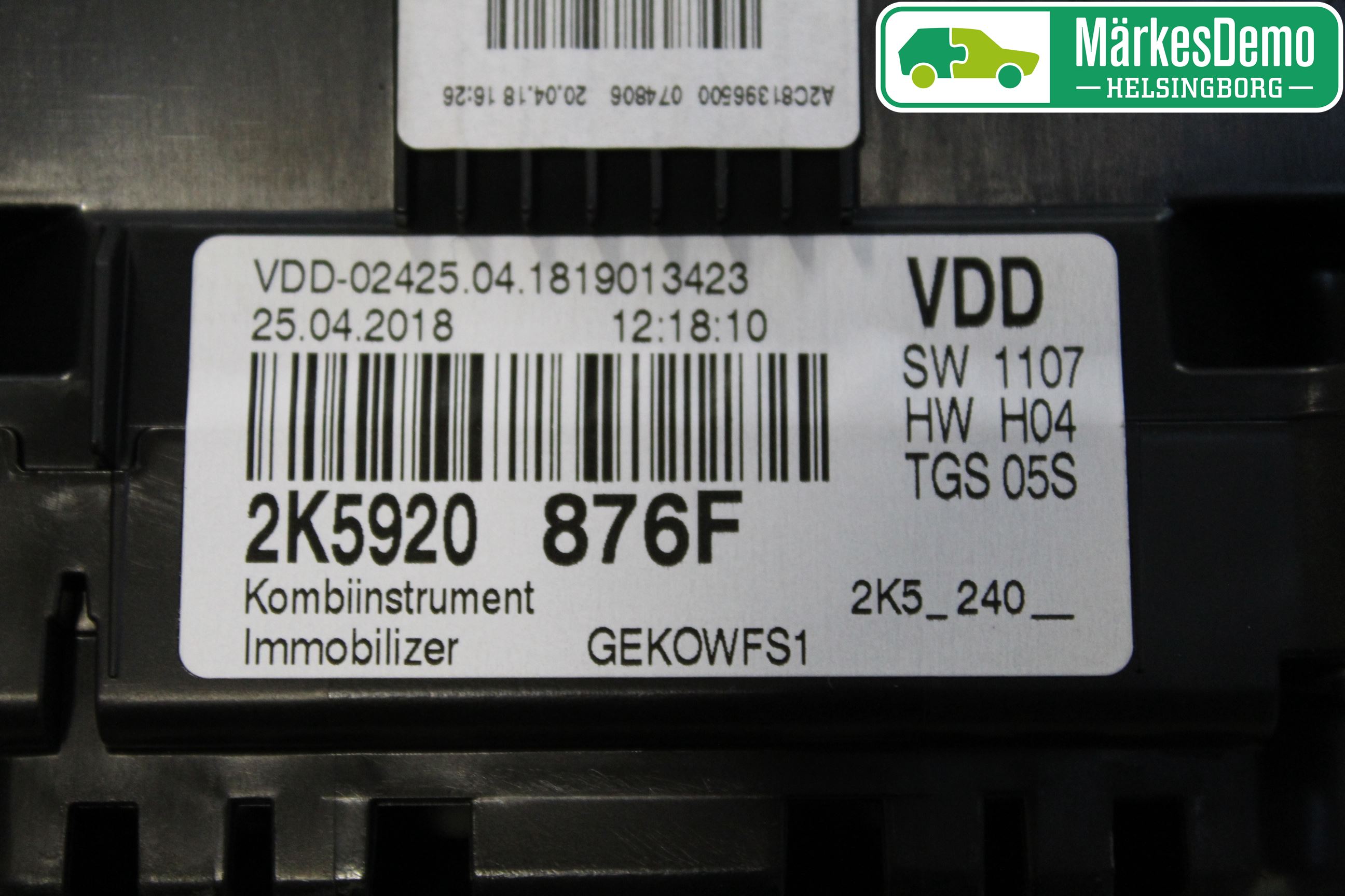 Volkswagen VW CADDY 16-20 Instr Kombinert