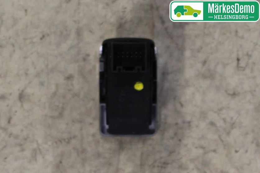 Volkswagen VW PASSAT 15-19 Bryter Parkeringsbrems