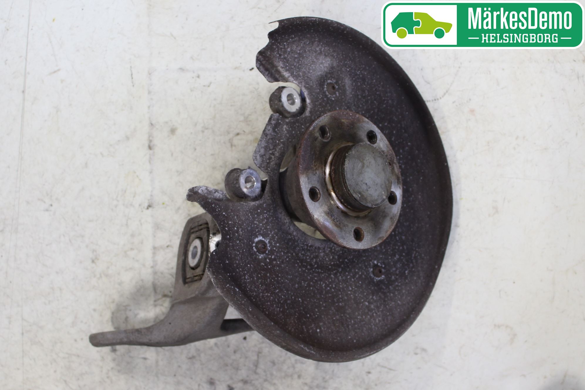 Audi A4 12-15 Spindel Vb