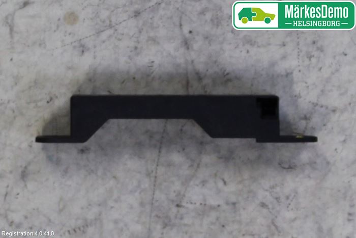 Mercedes-Benz MB E-KLASS (W213) 16-23 Stereo Antenneforsterker