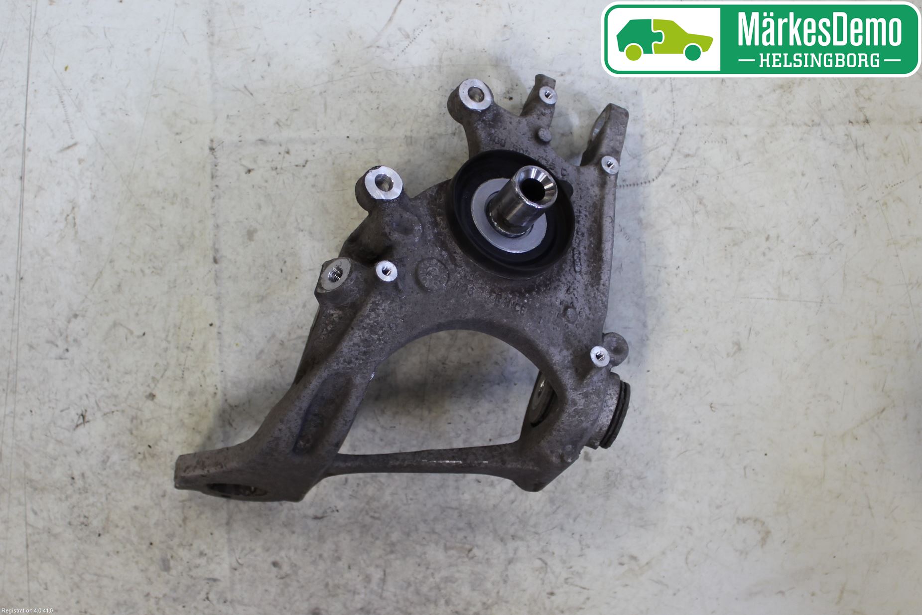 Audi A6/S6 4G 11-18 Spindel Vb