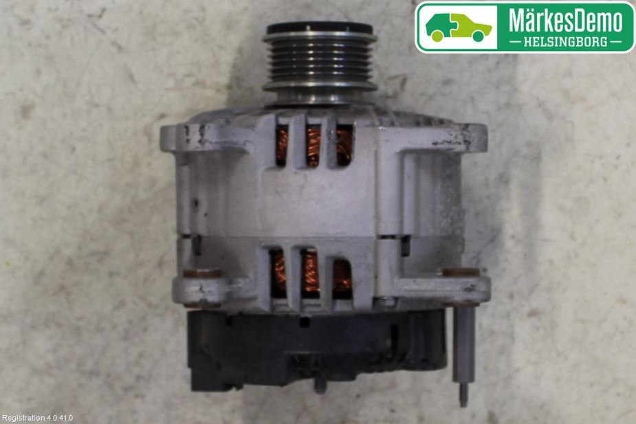Volkswagen VW GOLF VI 09-13 Dynamo