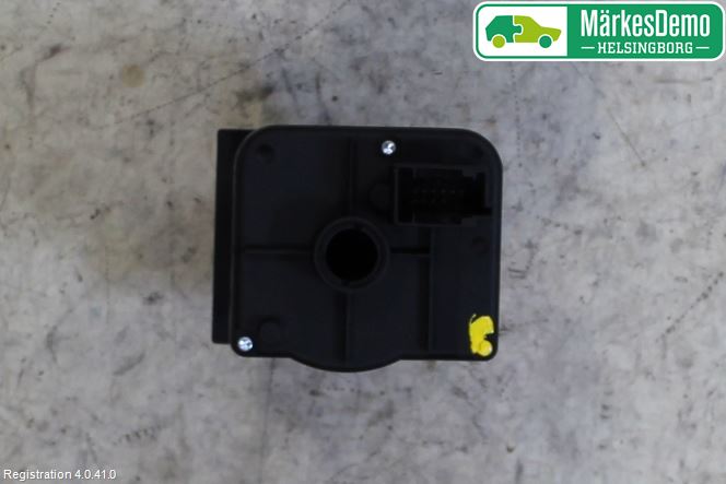Mercedes-Benz MB A-KLASS (W169) 04-12 Bryter Hovedlys
