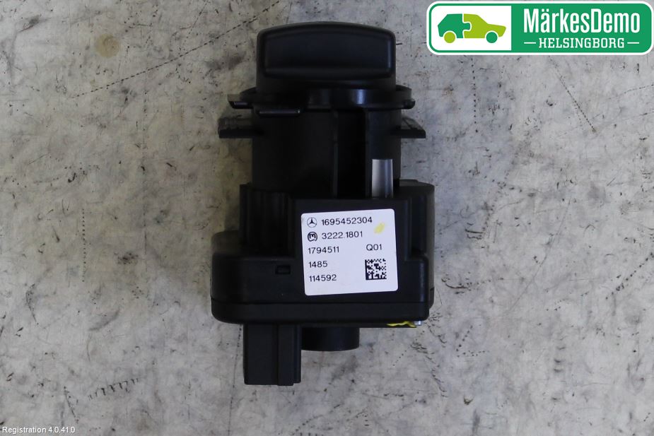 Mercedes-Benz MB A-KLASS (W169) 04-12 Bryter Hovedlys