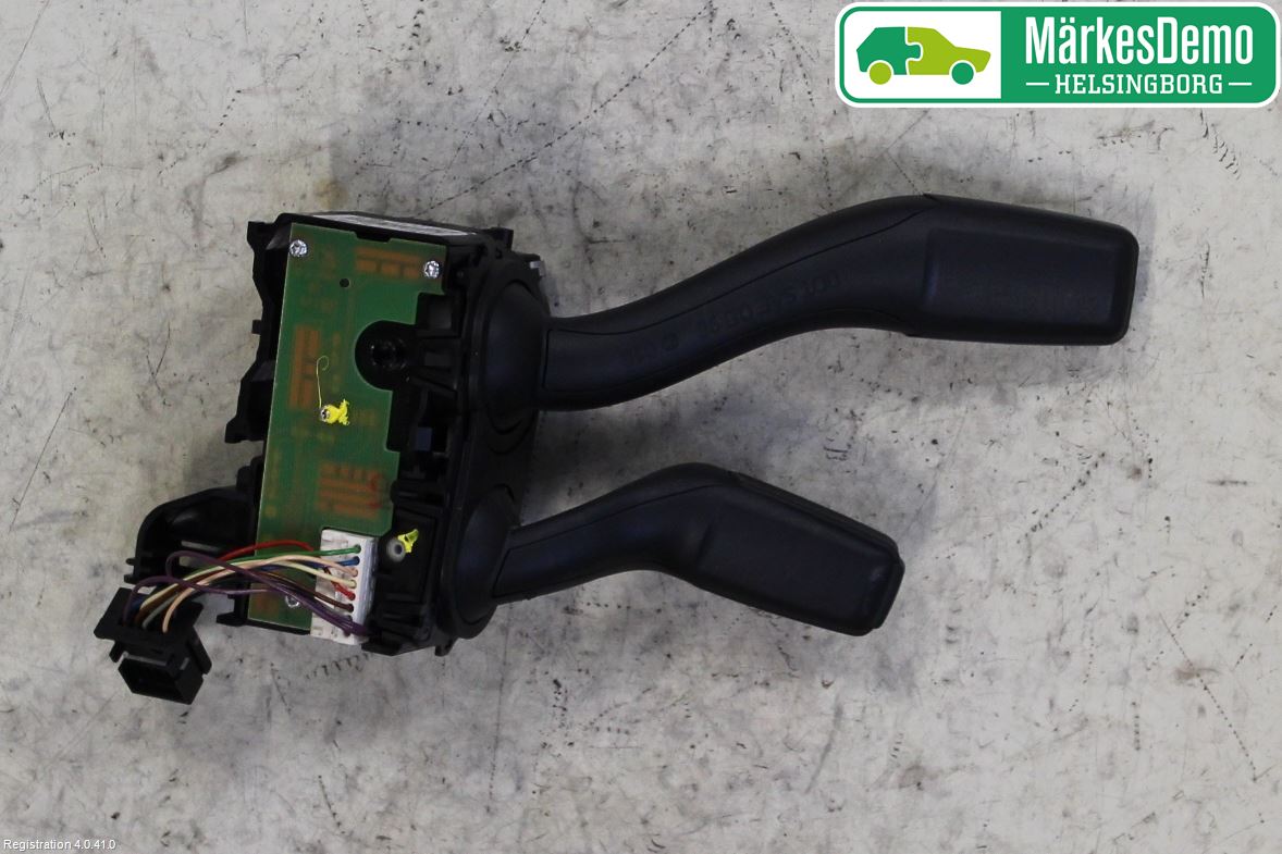 Audi A3/S3 05-13 Bryter Ratt Blinklys - Lys