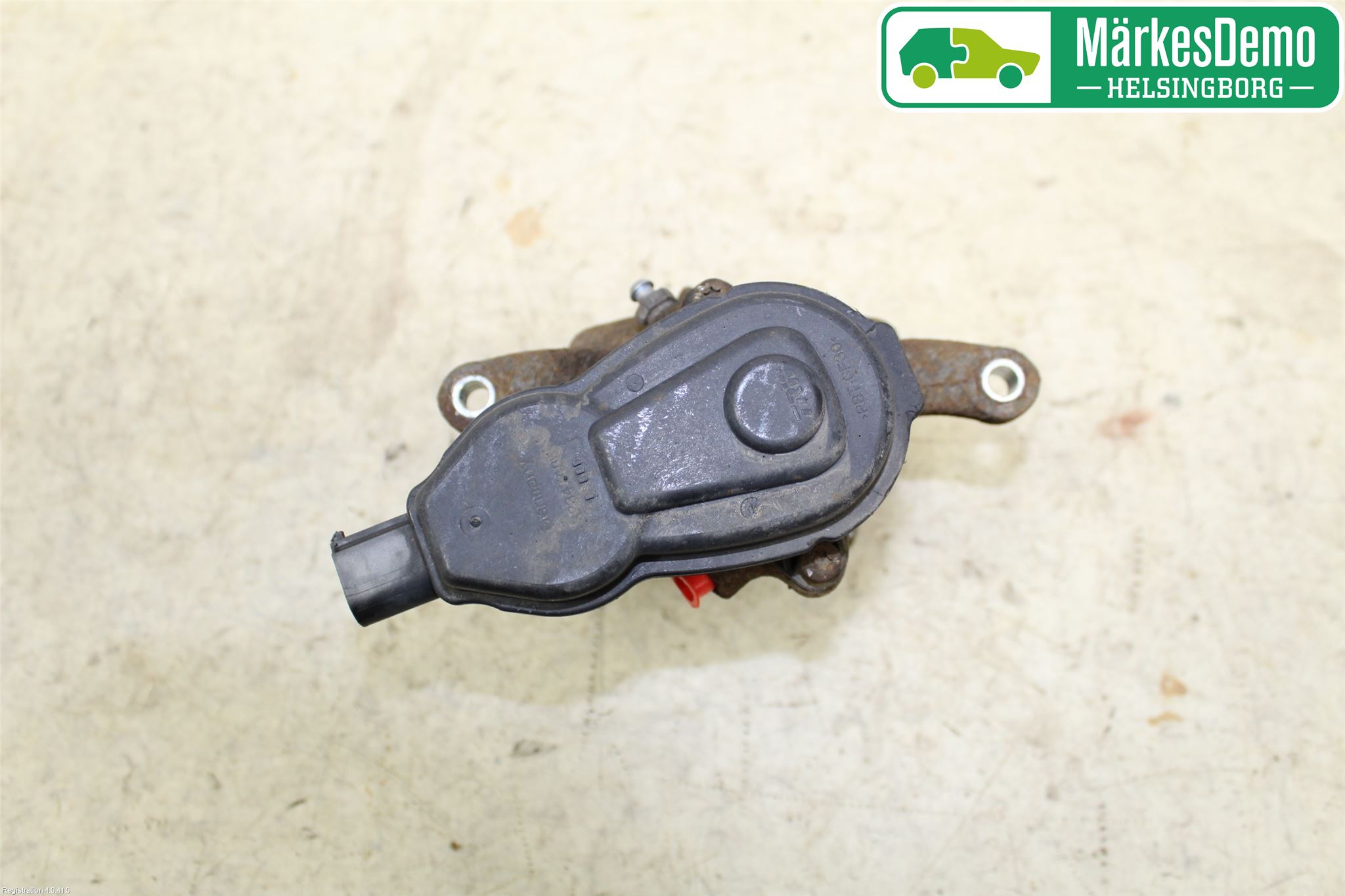 Audi Q5 09-16 Bremsecaliper Bak Venstre