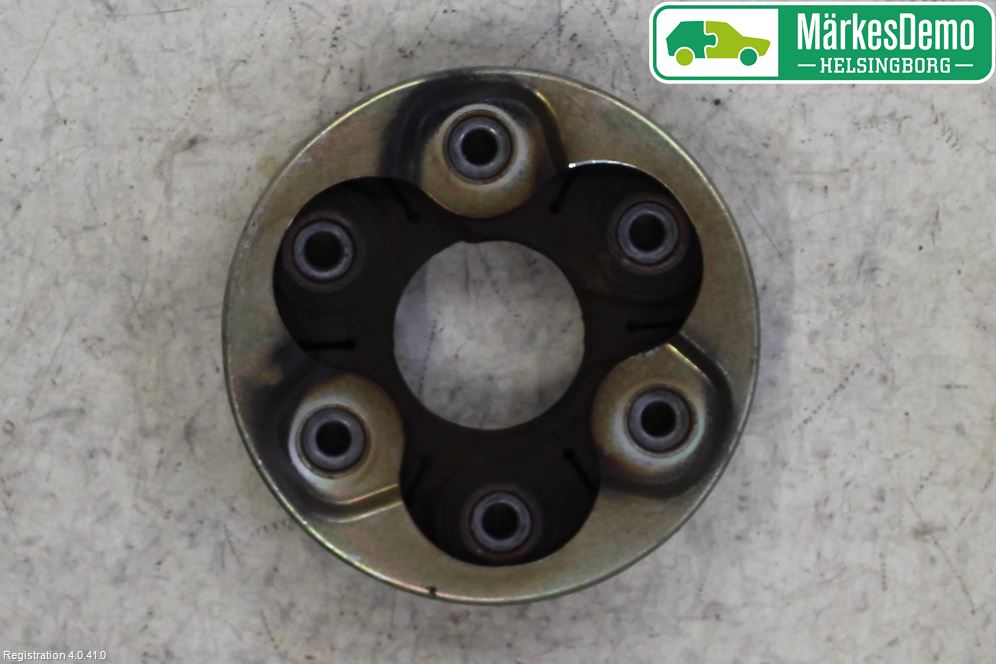 Volkswagen VW CADDY 16-20 Mellomaksel Gummiledd