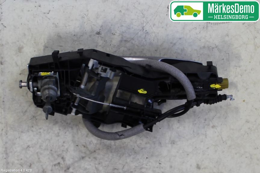 Volkswagen VW PASSAT 15-19 Dørhandtak Ytre Venstre