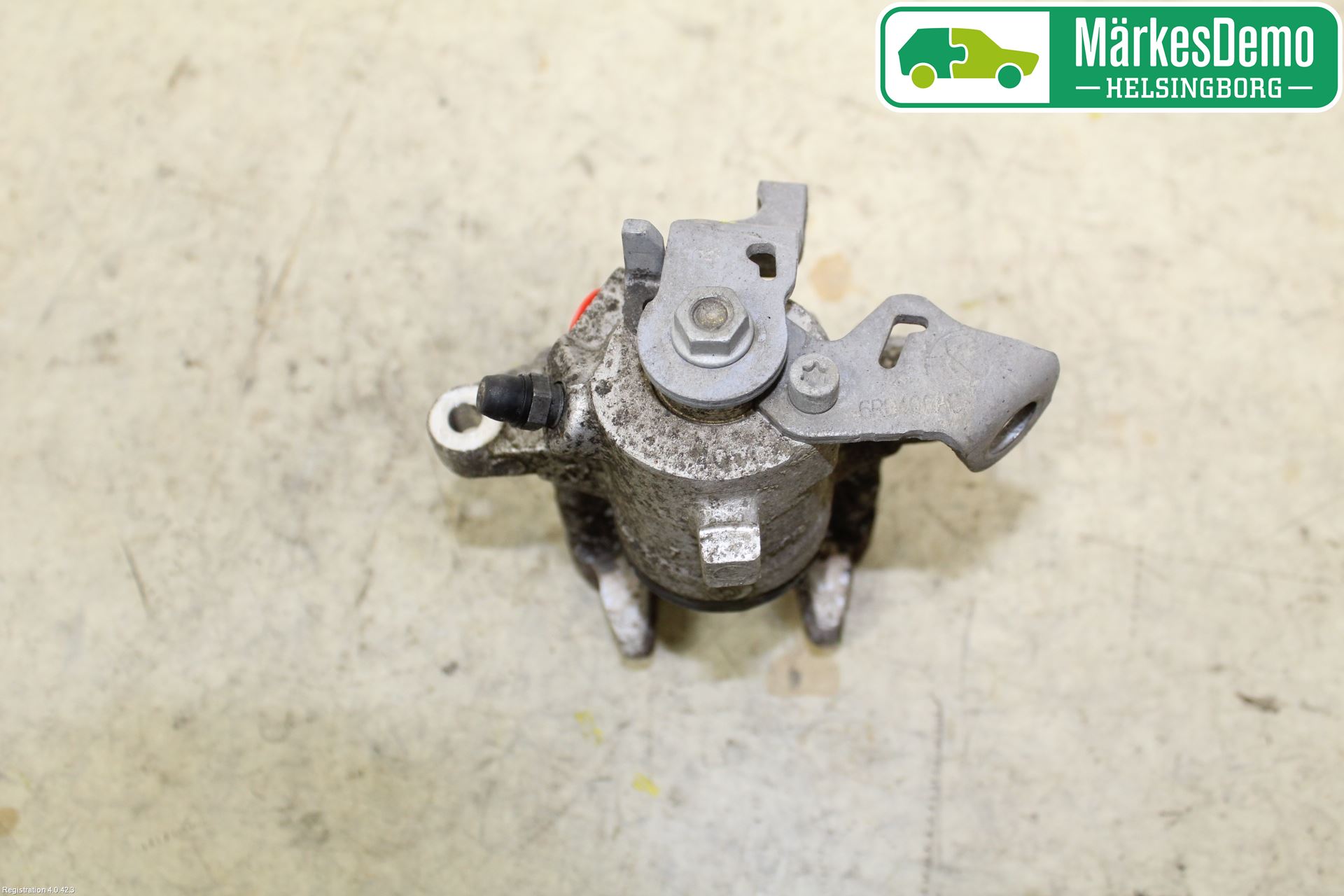 Volkswagen VW POLO 10-17 Bremsecaliper Bak Høyre