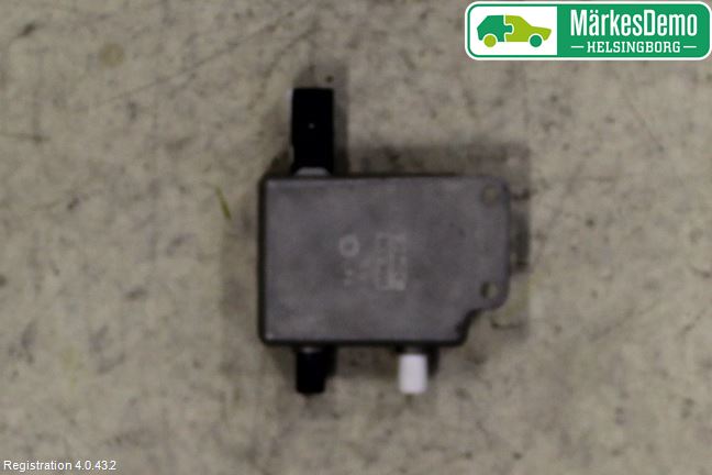 Mercedes-Benz MB VITO/V-KLASS (W640,W447,W448) 14- Stereo Antenneforsterker