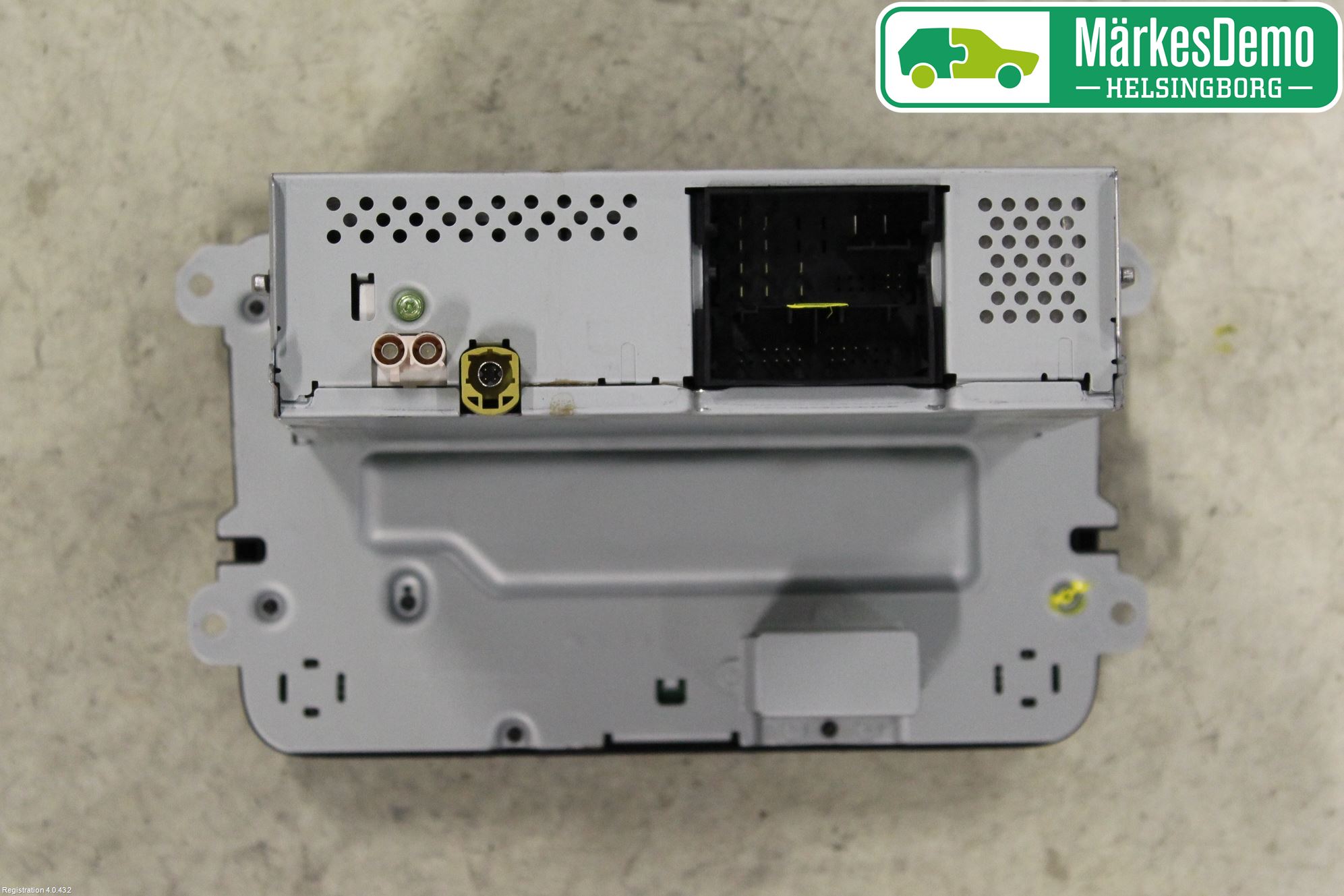 Volkswagen VW TRANSP/CARAVELLE (T6) 16-22 Stereo Radio Med Cd