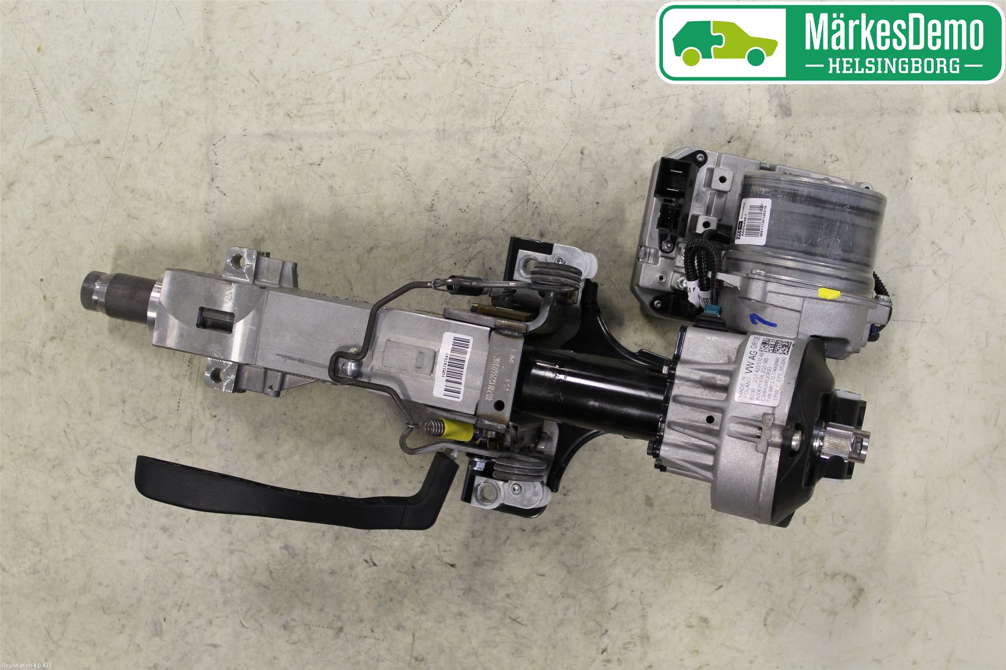 Volkswagen VW POLO VI 18->> Rattakselaggregat Innebygd Servo