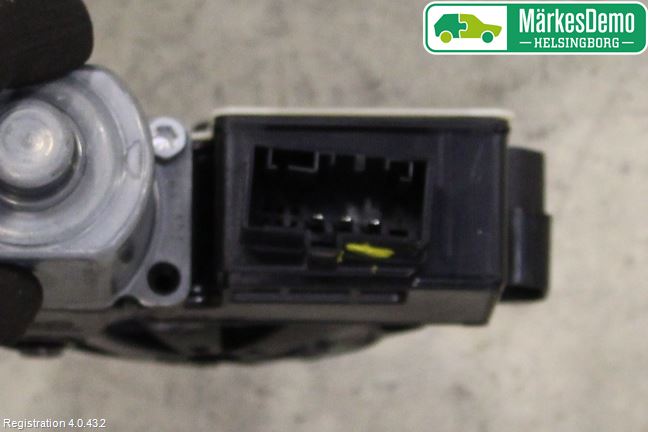 Volkswagen VW POLO VI 18->> Vindusheismotor