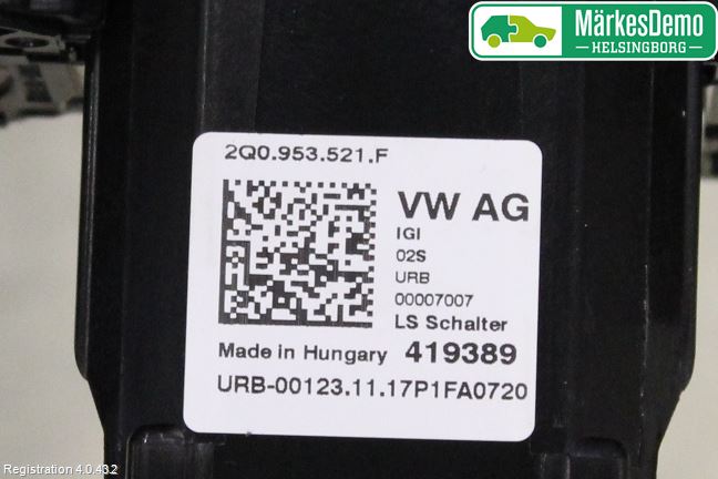Volkswagen VW POLO VI 18->> Bryter Ratt Kombi H Og V