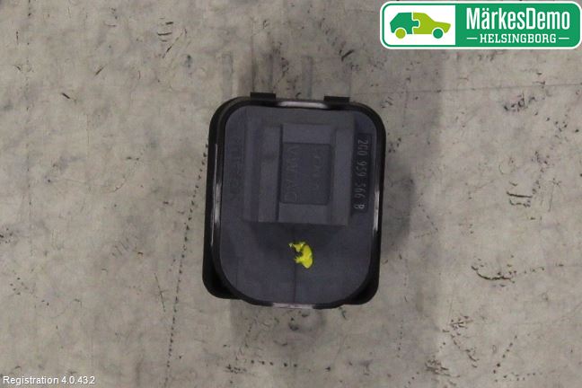 Volkswagen VW POLO VI 18->> Bryter Speil