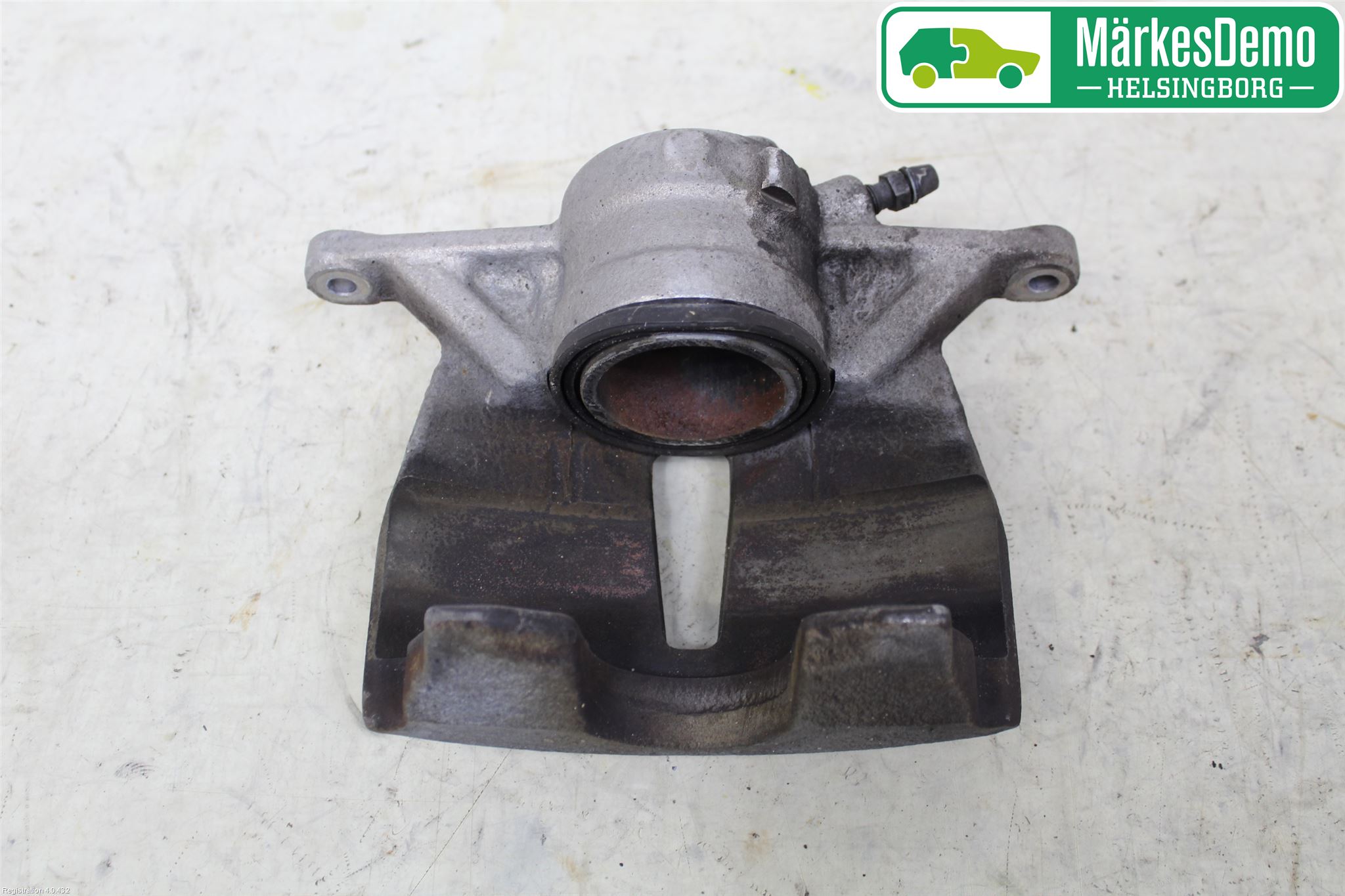 Skoda KODIAQ 17-24 Bremsecaliper Foran Høyre