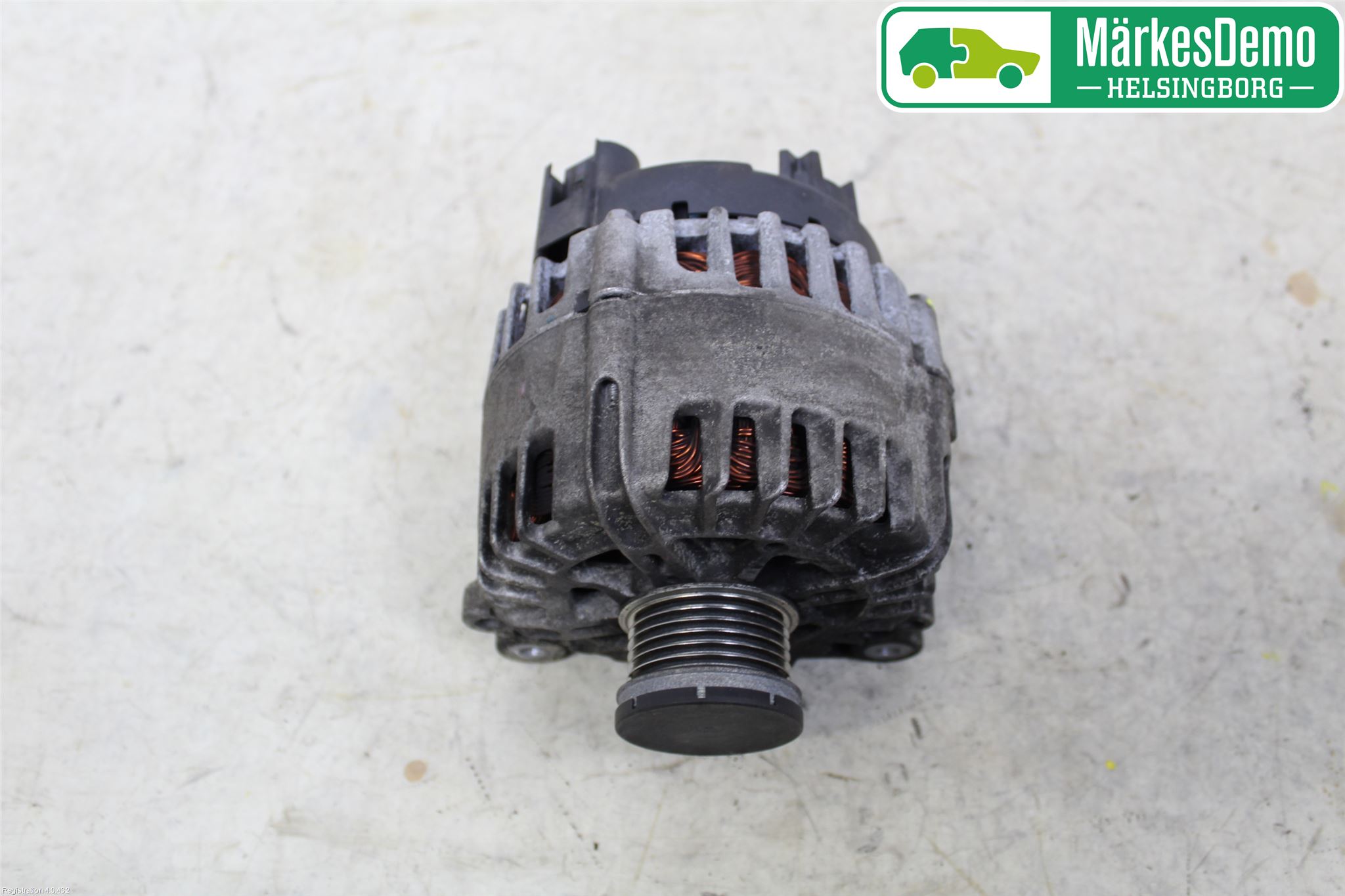 Volkswagen VW GOLF VI 09-13 Dynamo