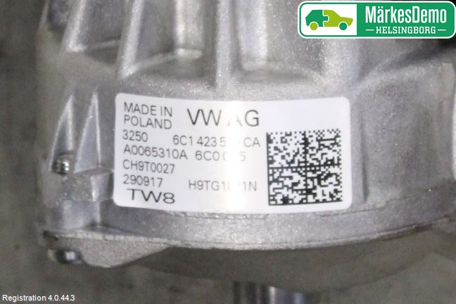 Skoda FABIA 15-21 Rattakselaggregat Innebygd Servo