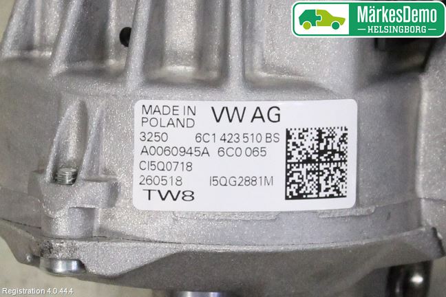 Skoda FABIA 15-21 Rattakselaggregat Innebygd Servo