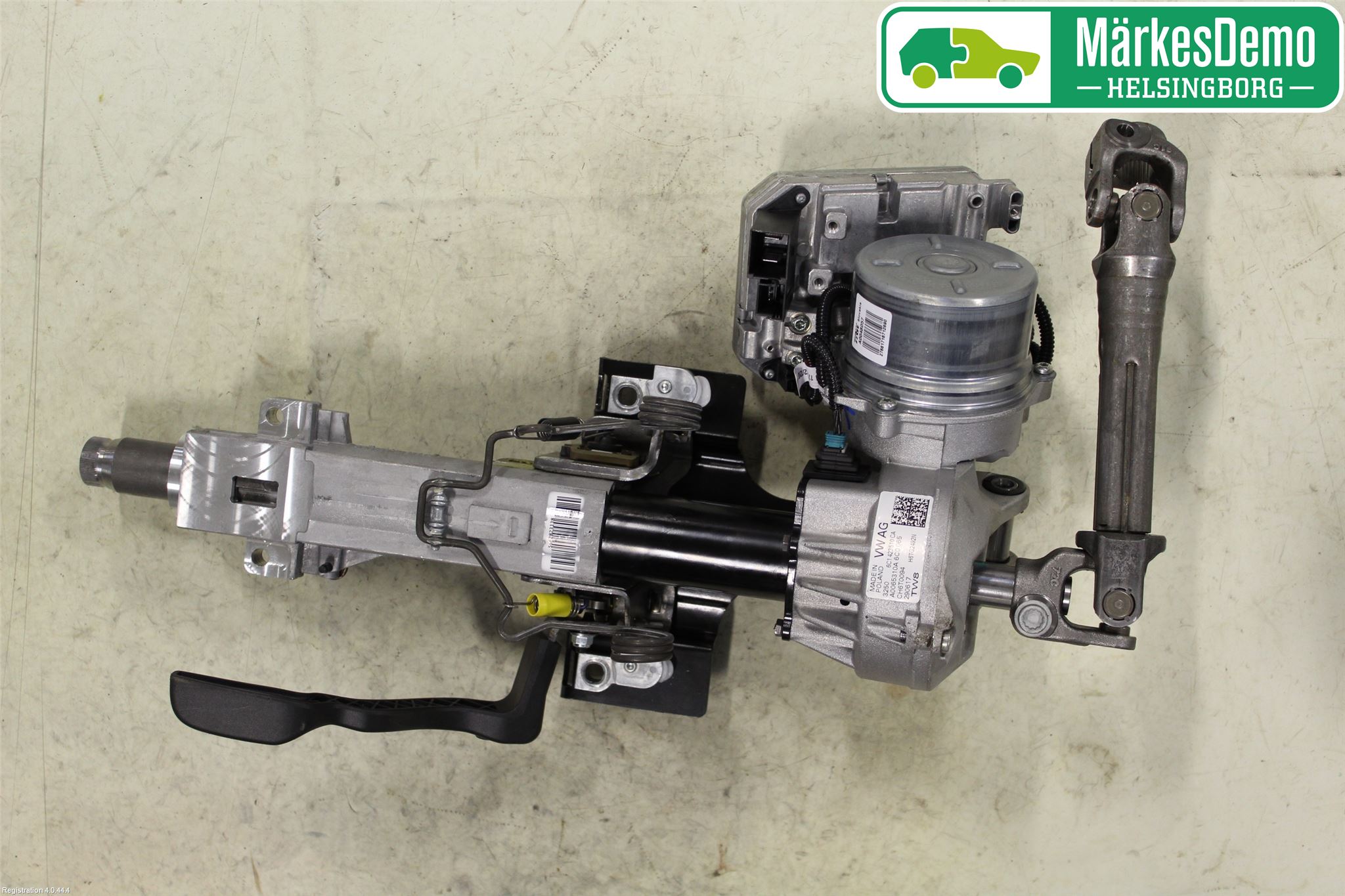 Skoda FABIA 15-21 Rattakselaggregat Innebygd Servo