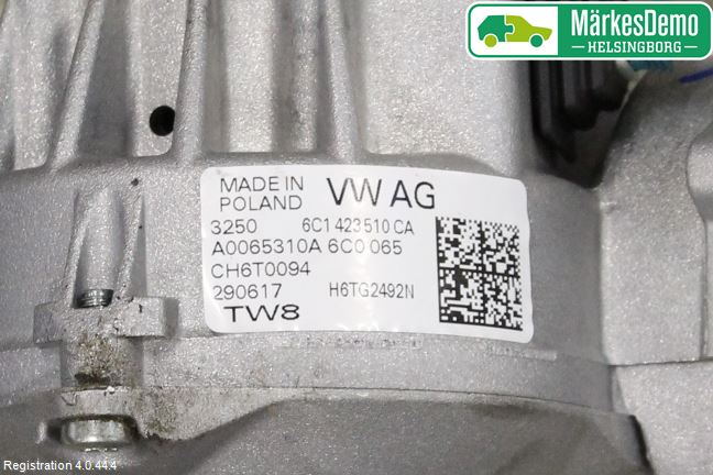 Skoda FABIA 15-21 Rattakselaggregat Innebygd Servo