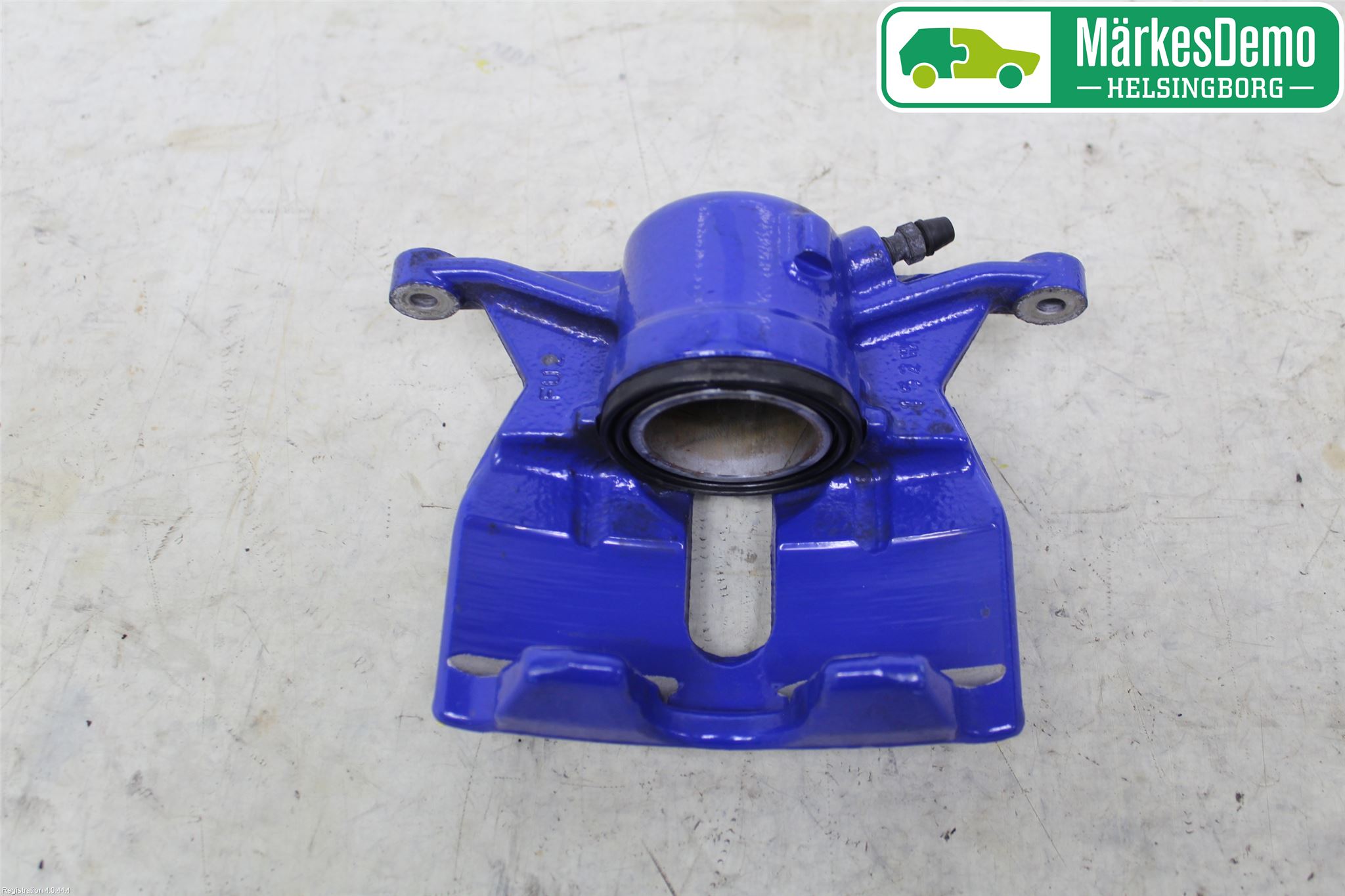 Volkswagen VW PASSAT 15-19 Bremsecaliper Foran Høyre